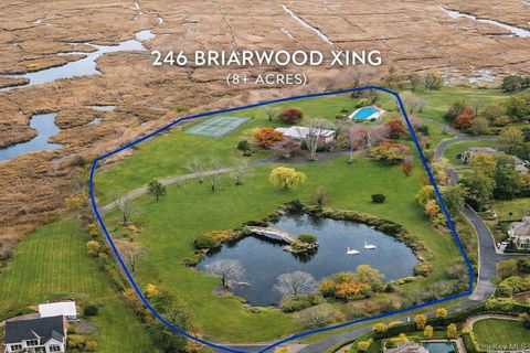 246 Briarwood Crossing Lawrence NY 11559