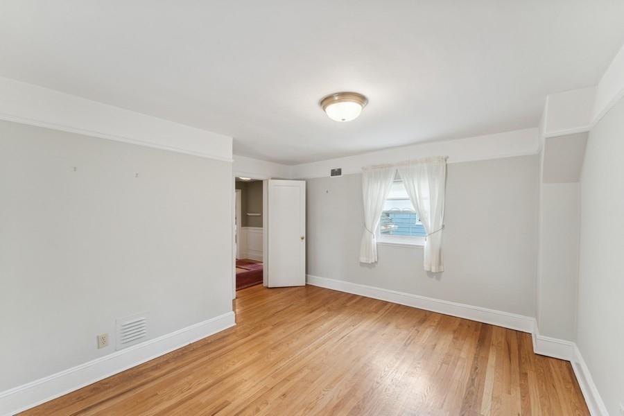 2 Wyatt Road, Garden City, New York image 20