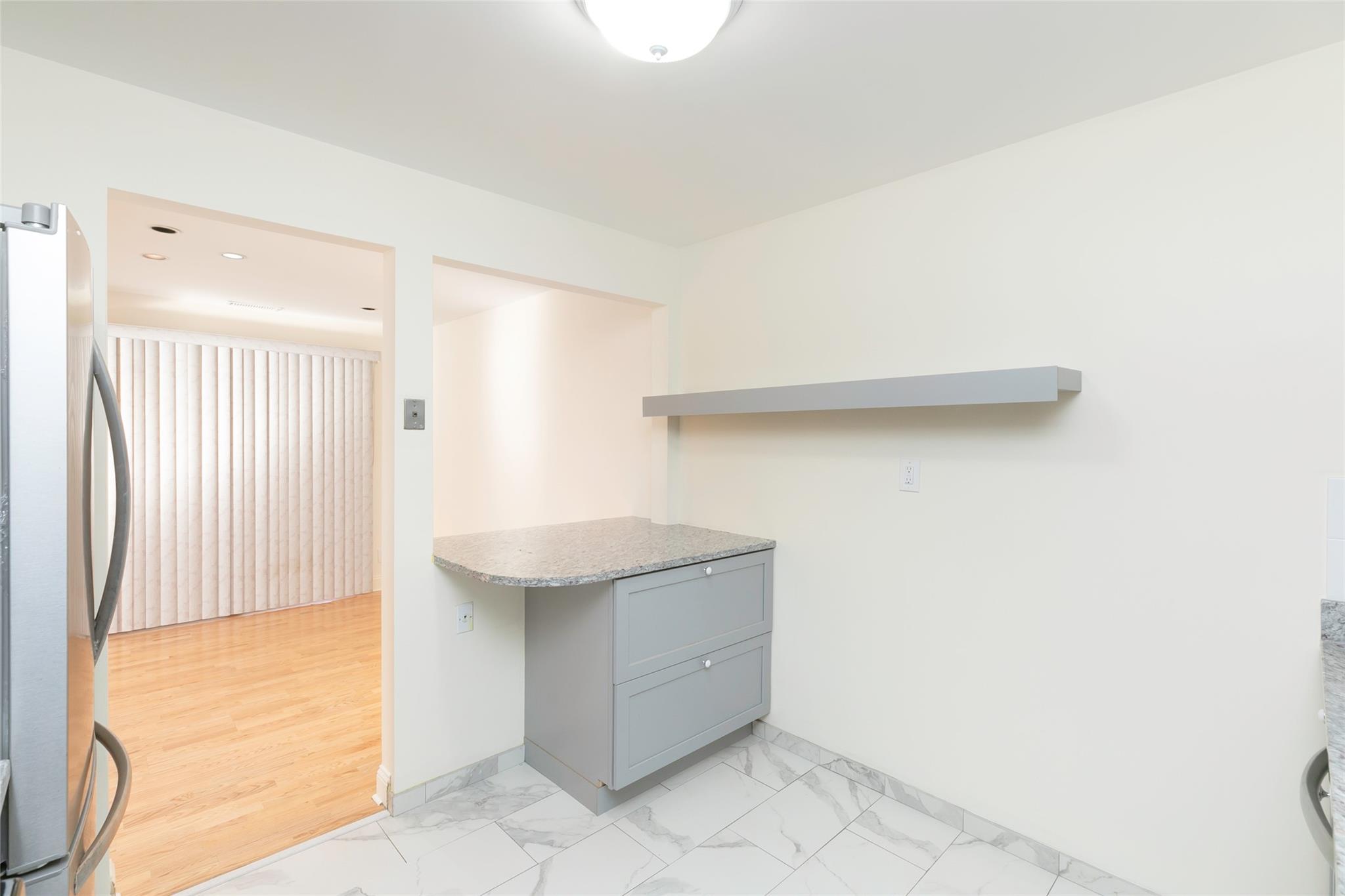 18 Bronxville Glen Drive #9  BLDG. 3, Bronxville, New York image 5