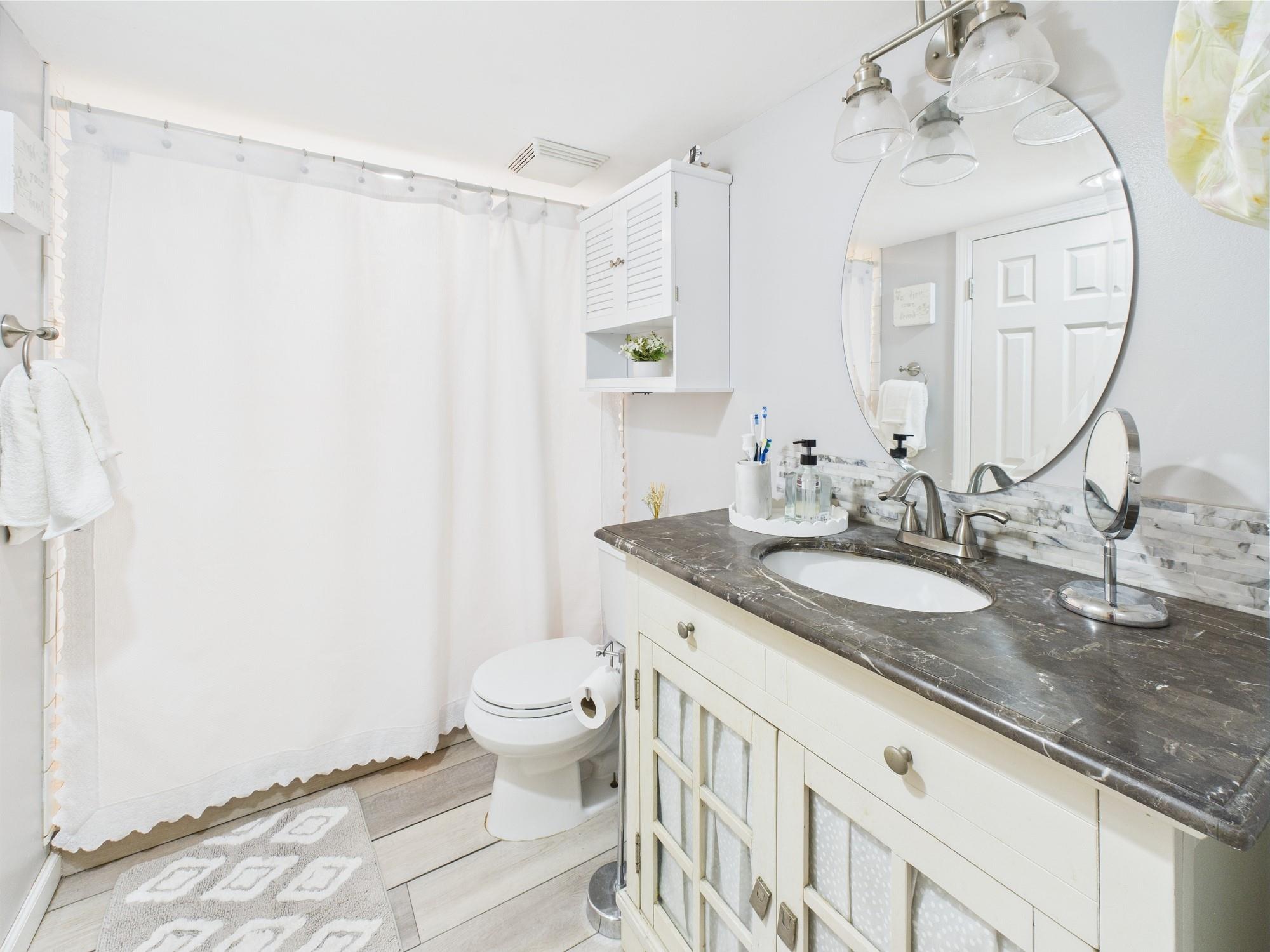 340 Lowell Road, Sayville, New York image 14