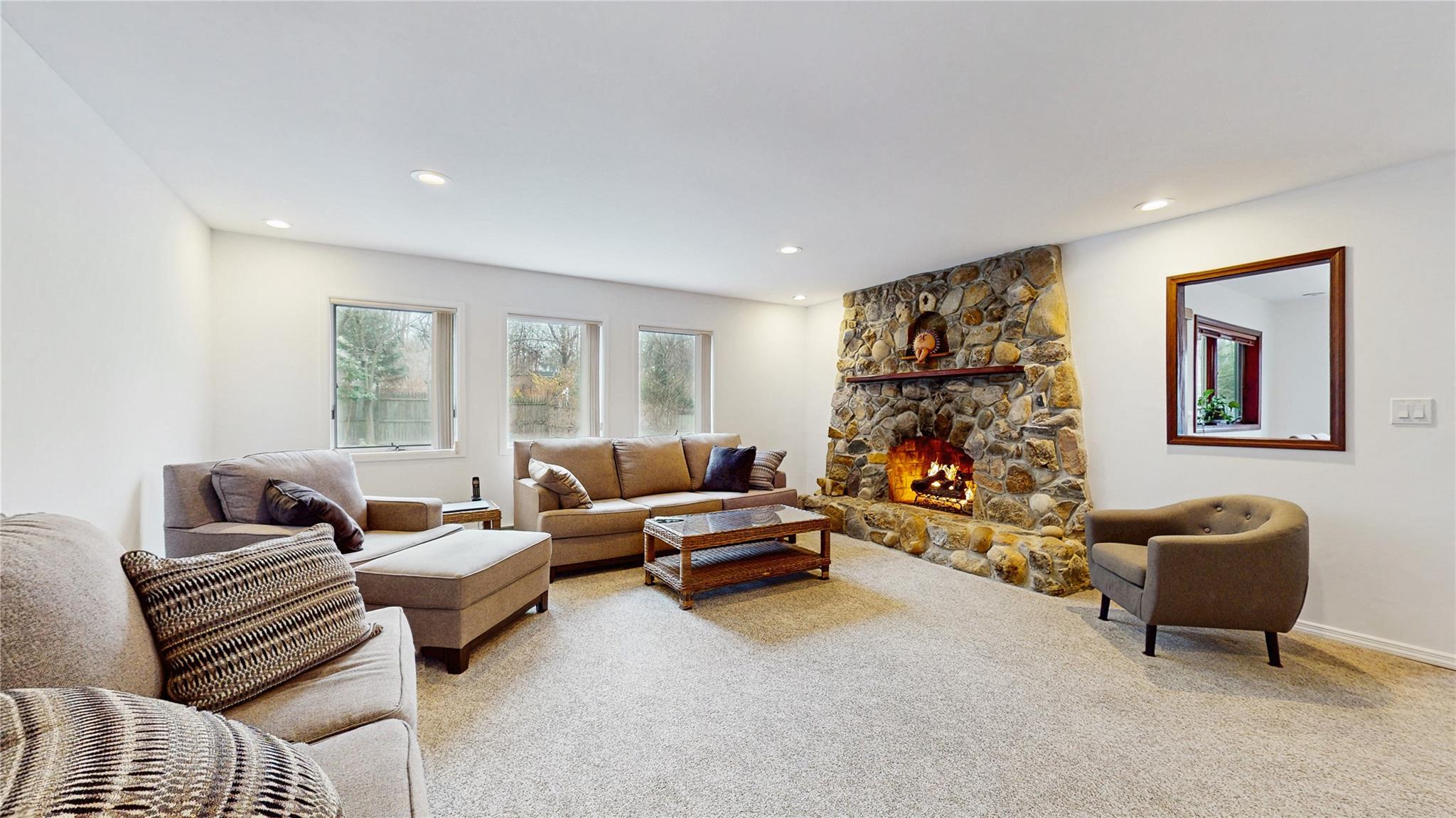 2 Dyke Road, Setauket, New York image 6