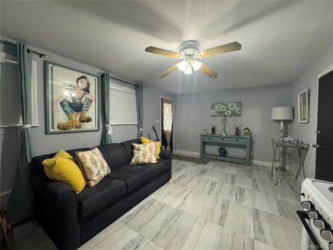 Apartment For Rent - 6A James Street<br/> Huntington Station, NY 11746