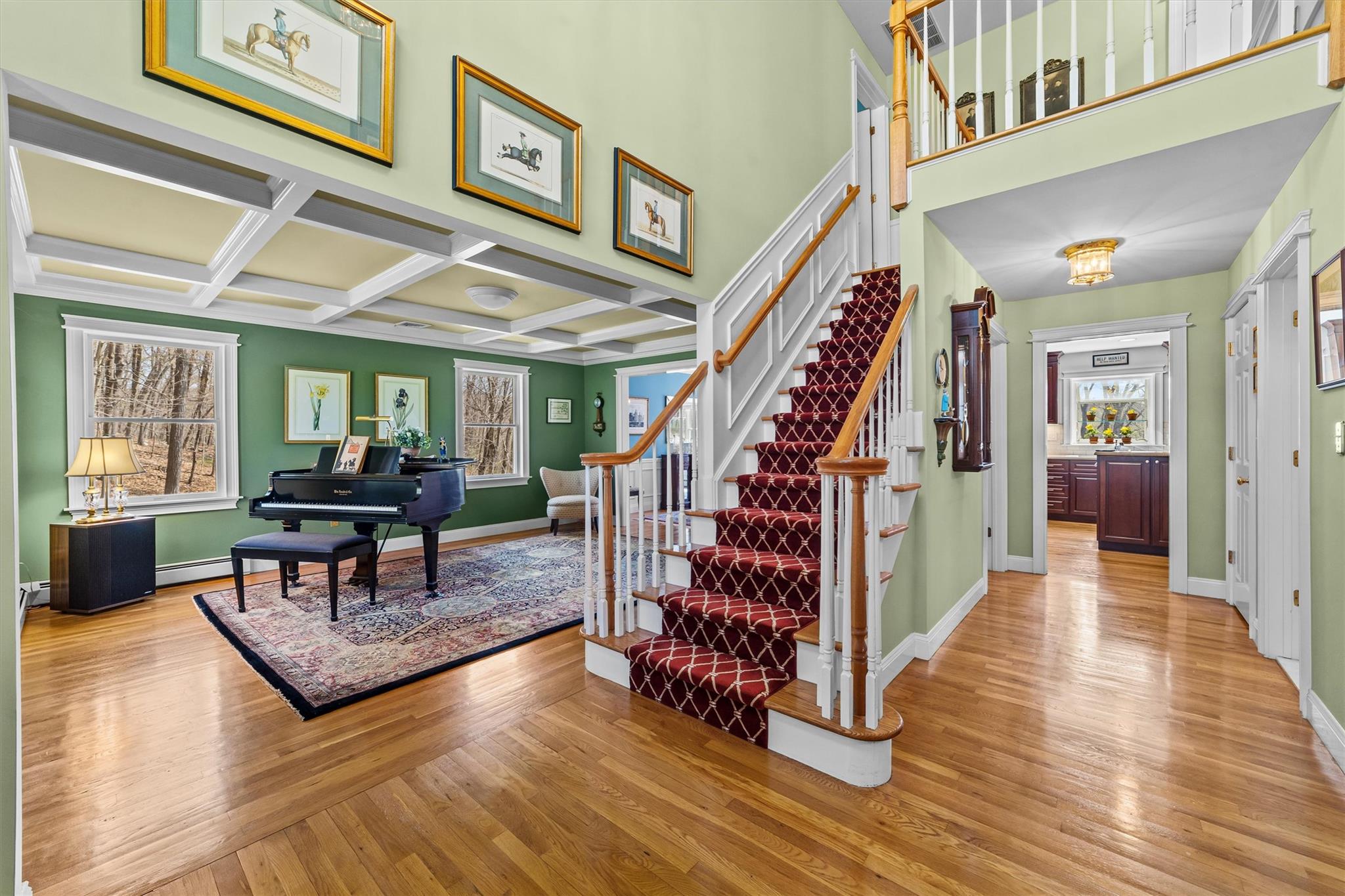 19 Cameo Court, Carmel, New York image 2