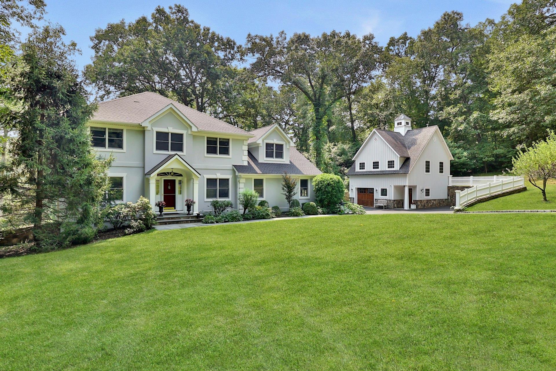 19 Cameo Court, Carmel, New York image 1