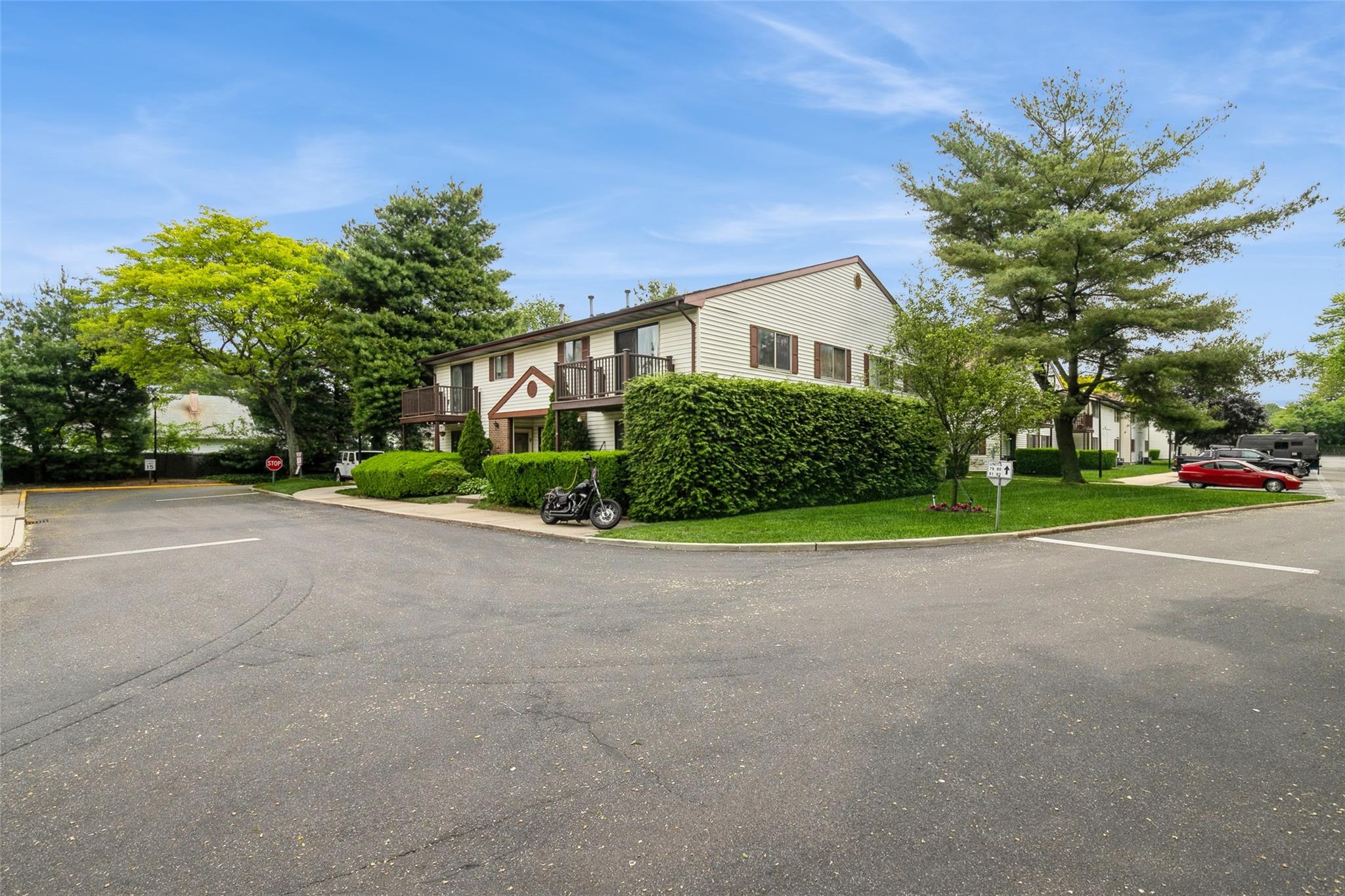615 Broadway #37, Amityville, New York image 5