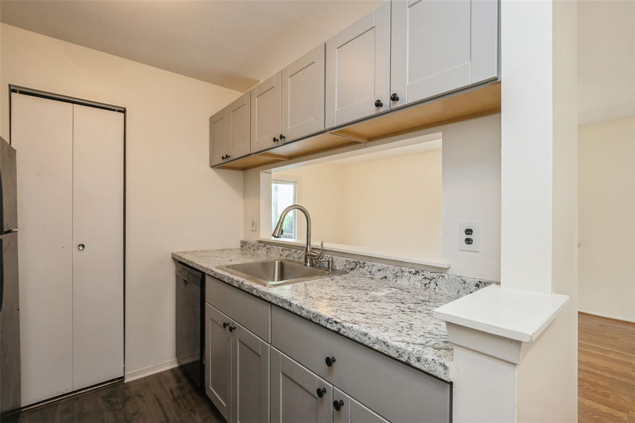 615 Broadway #37, Amityville, New York image 12