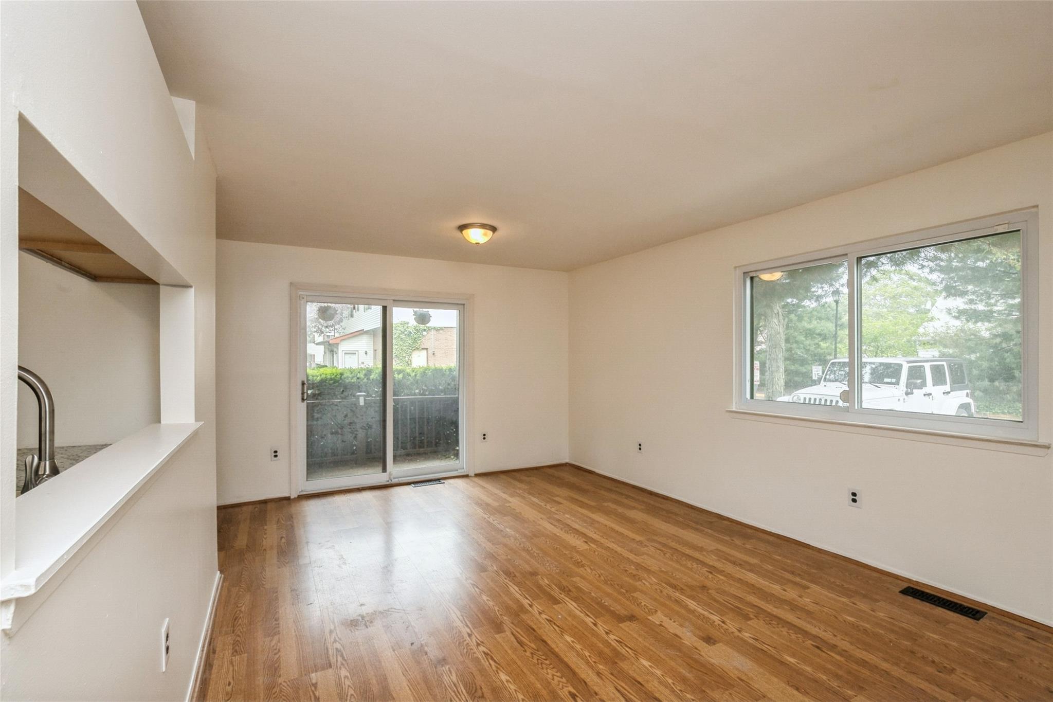 615 Broadway #37, Amityville, New York image 10