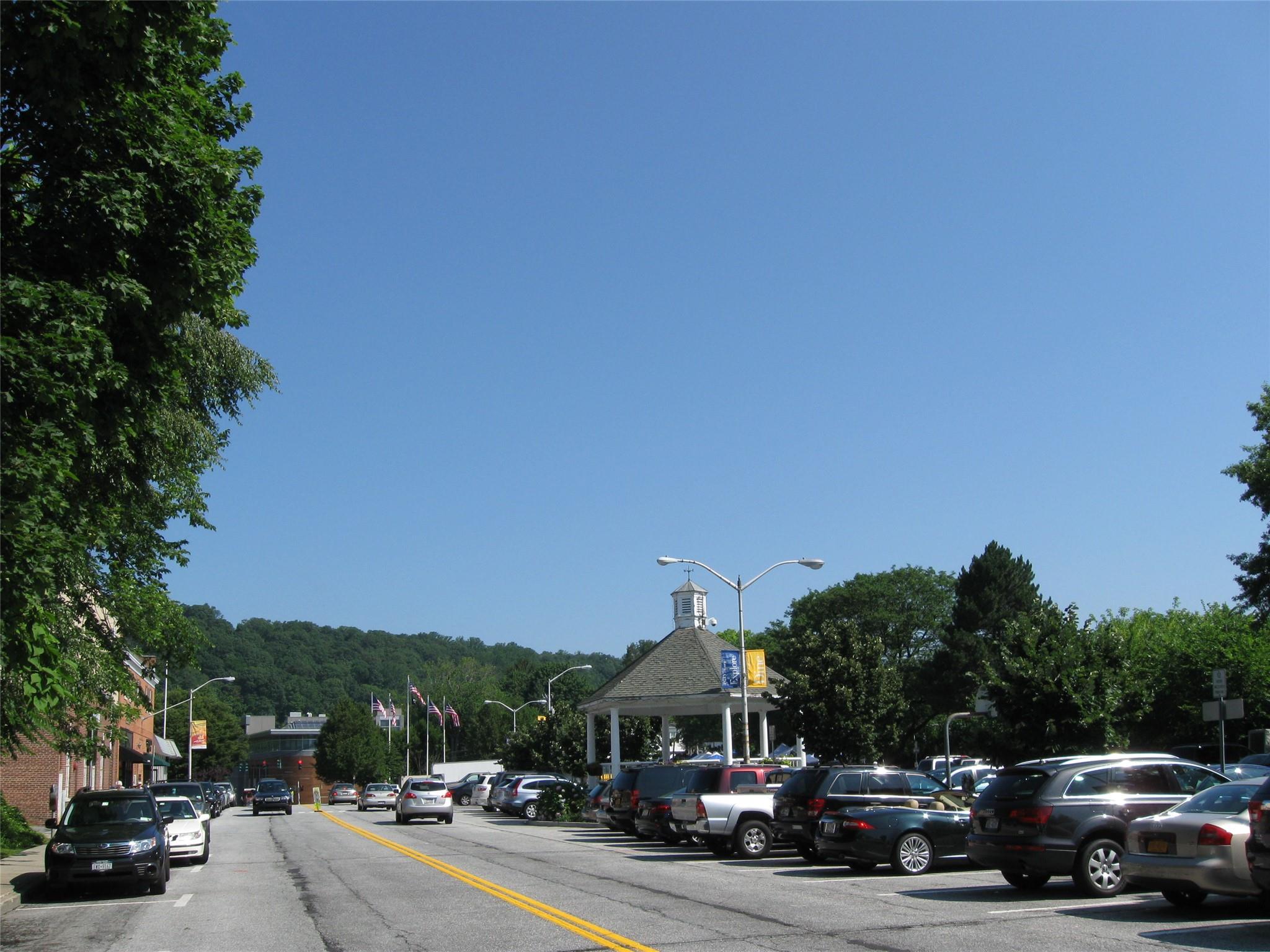 24 Manville Lane #4, Pleasantville, New York image 45