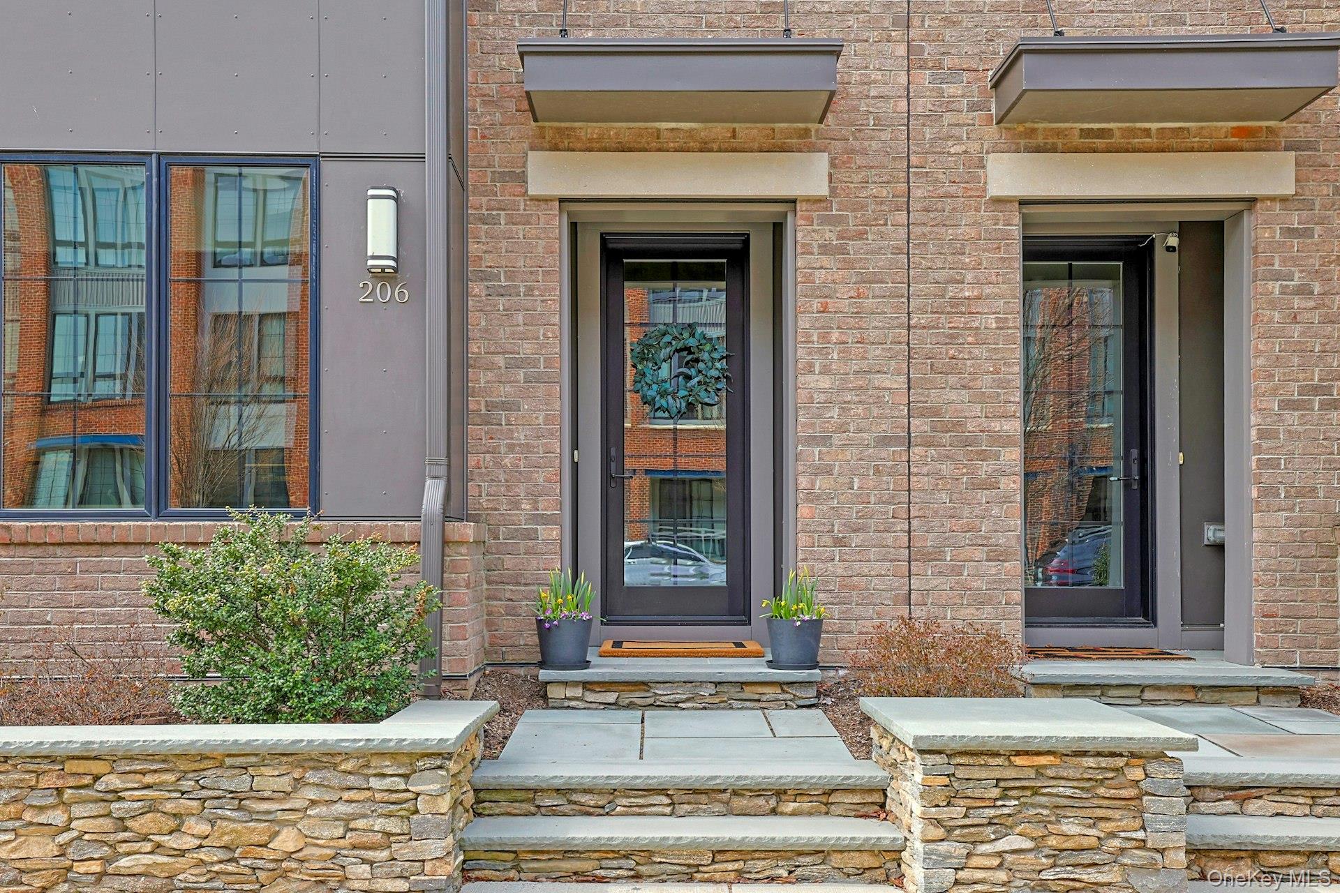 206 Legend Drive