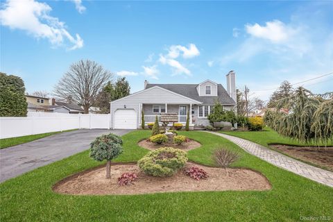 14 High Street Farmingdale NY 11735