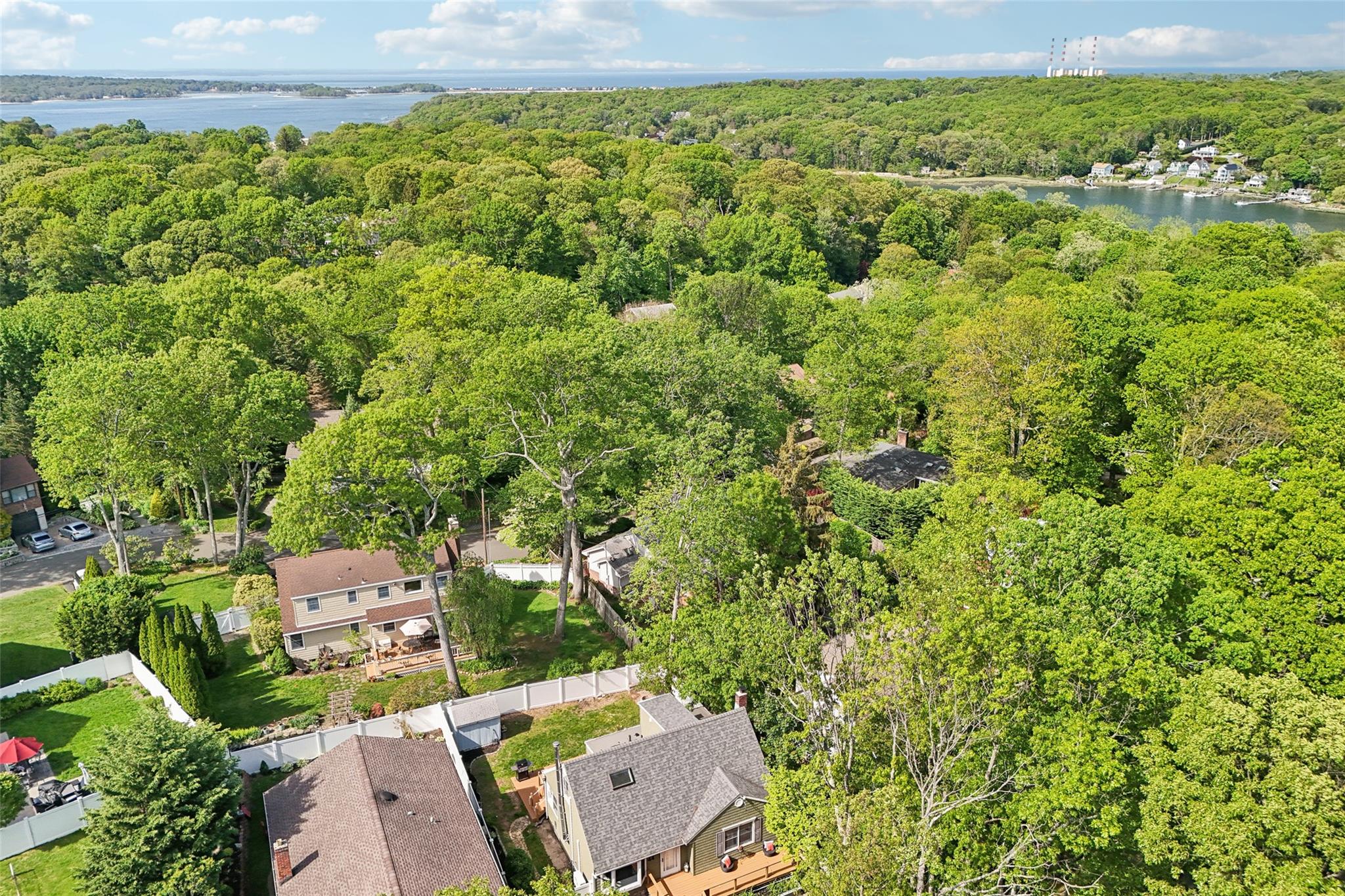 44 Tuscarora Drive, Centerport, New York image 39