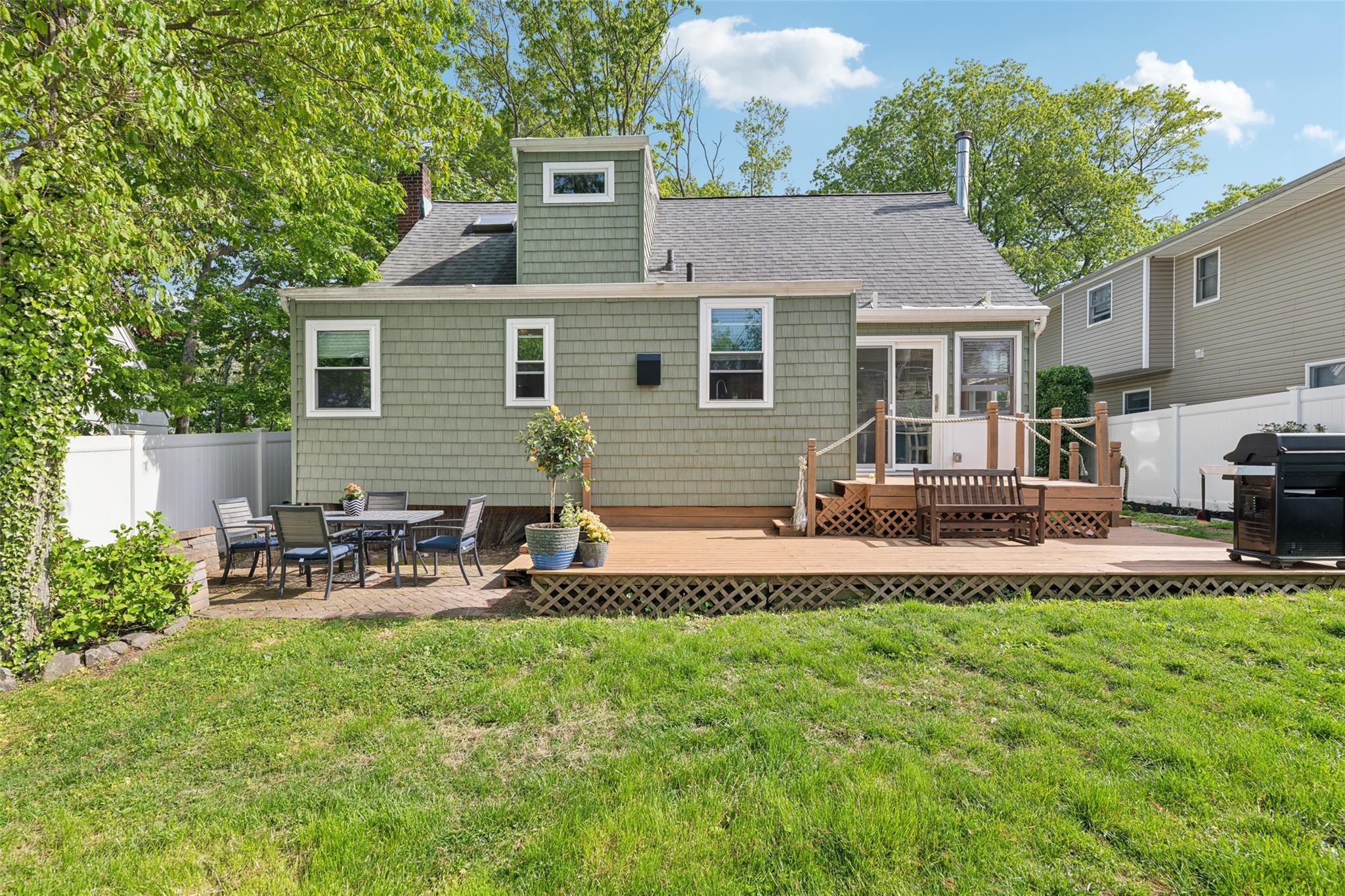 44 Tuscarora Drive, Centerport, New York image 34