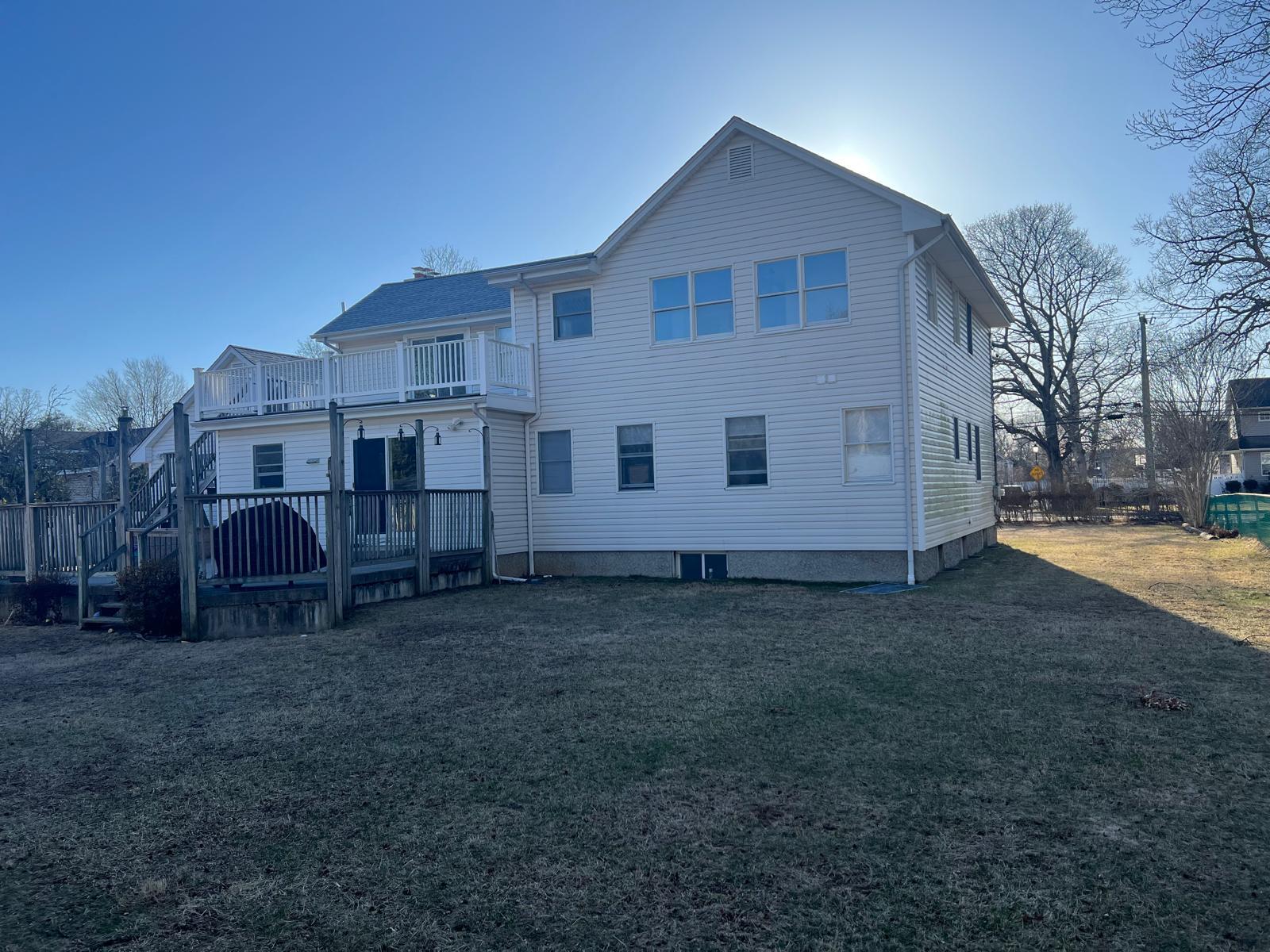 281 Lake Avenue, Nesconset, New York image 3