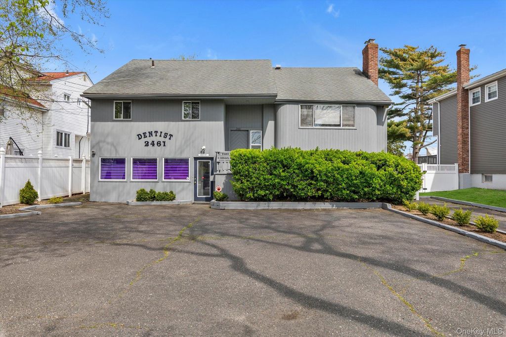 Photo of 2461 Merrick Avenue, Merrick, NY 11566 (MLS # 993445)