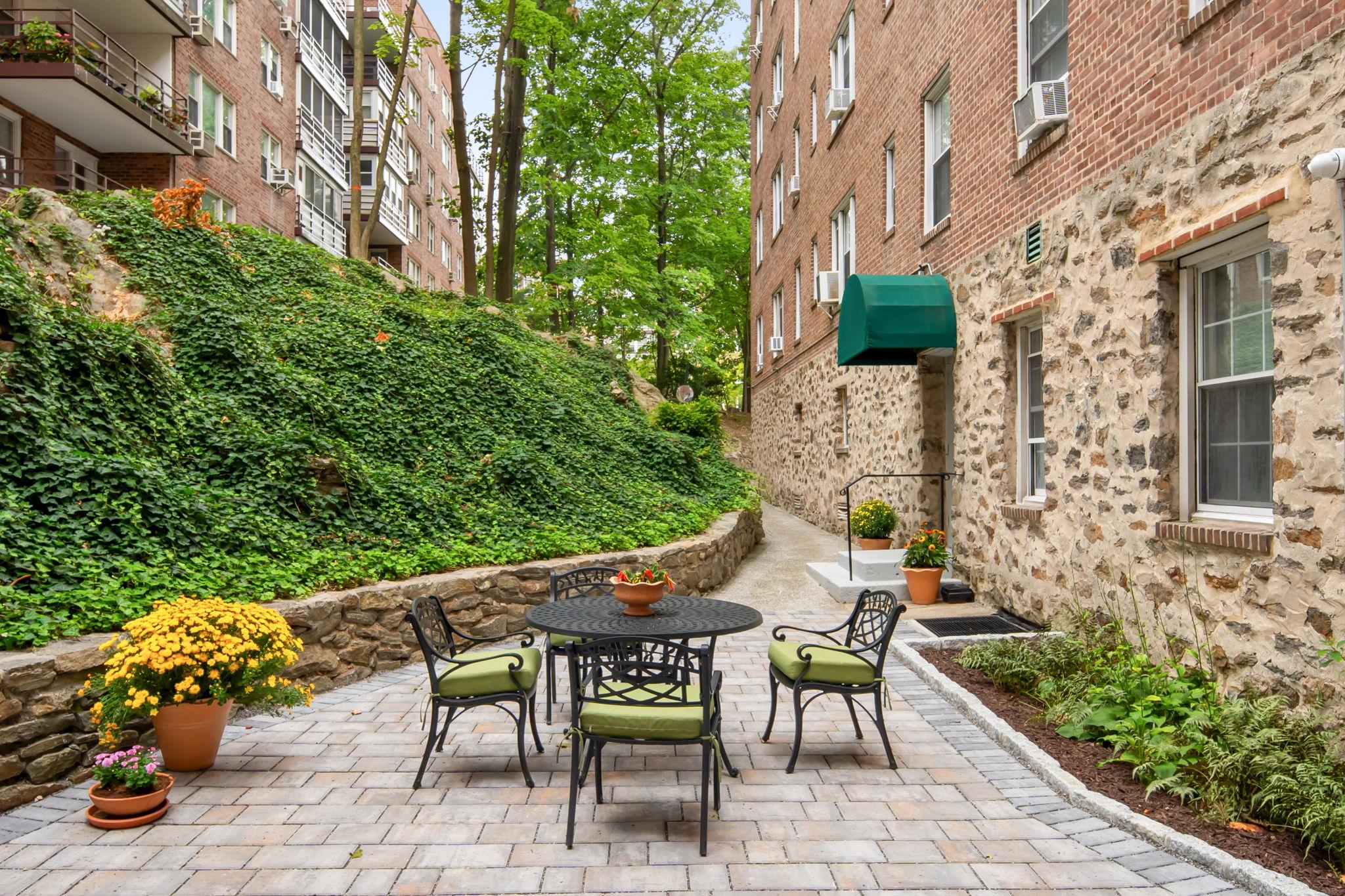21 N Chatsworth Avenue #4G, Larchmont, New York image 24