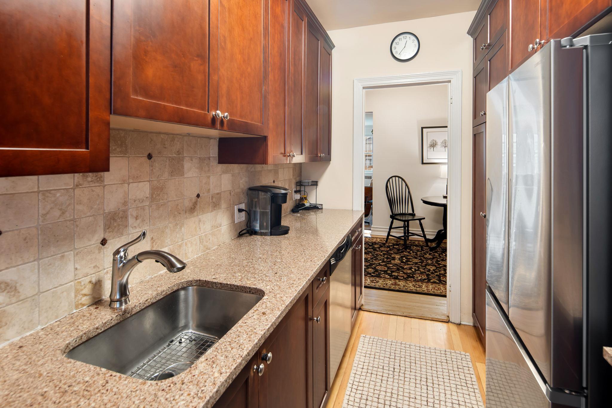 21 N Chatsworth Avenue #4G, Larchmont, New York image 13