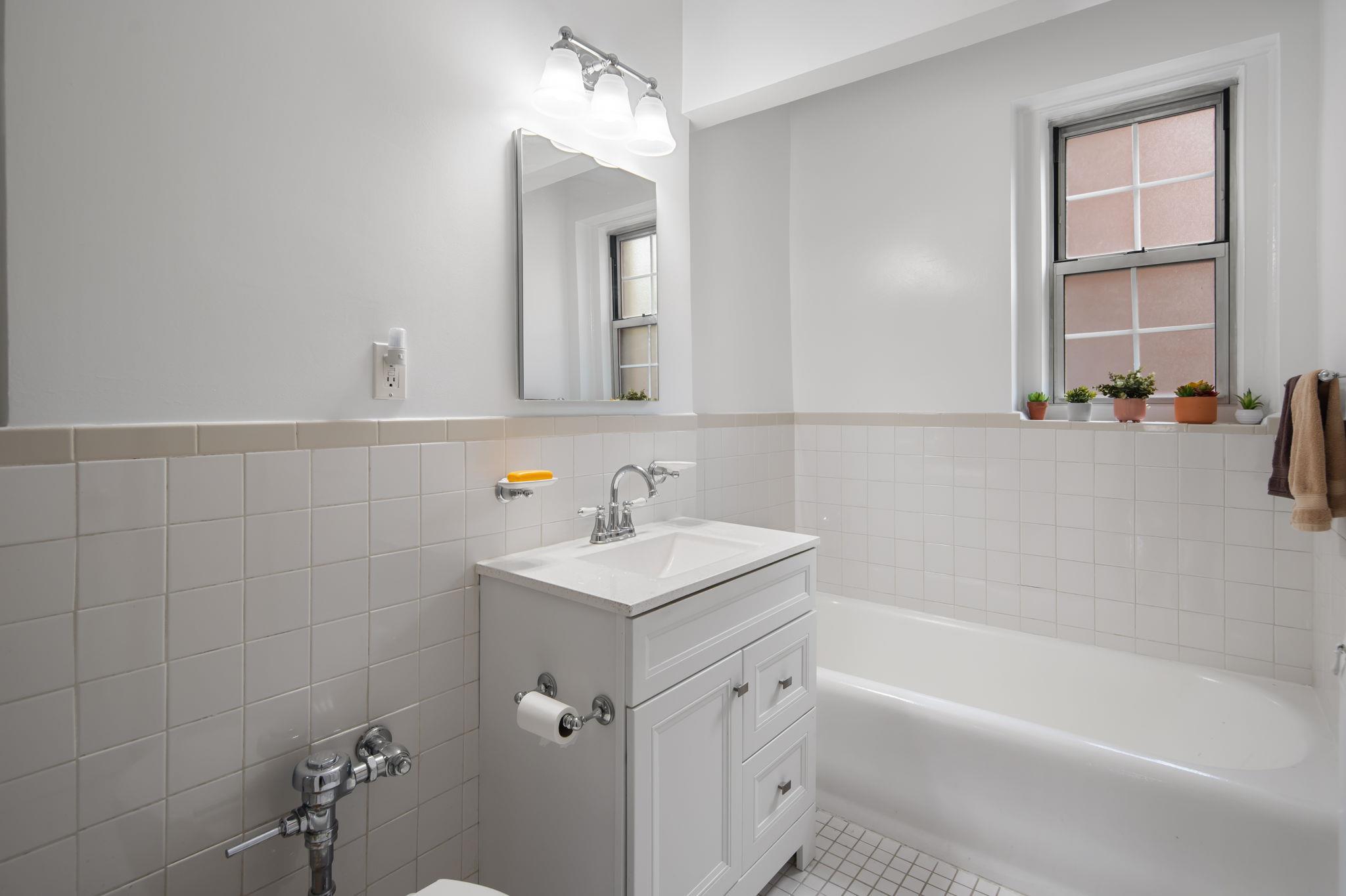 21 N Chatsworth Avenue #4G, Larchmont, New York image 18