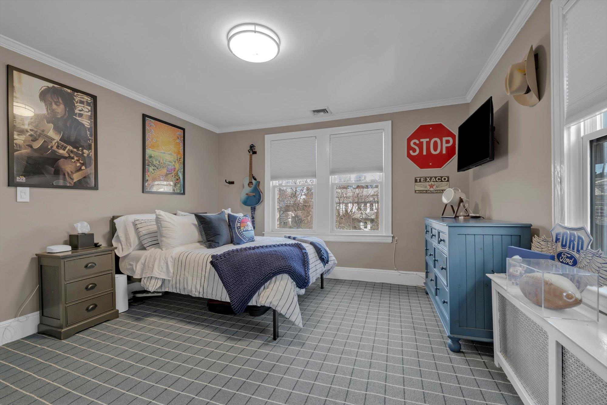 10 Murray Avenue, Port Washington, New York image 13