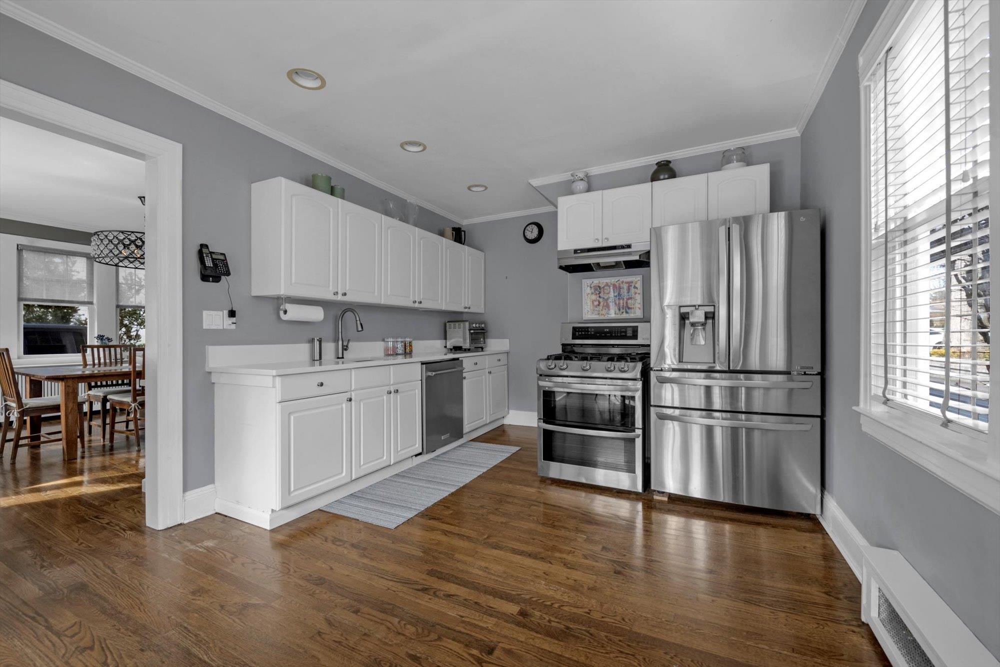 10 Murray Avenue, Port Washington, New York image 8