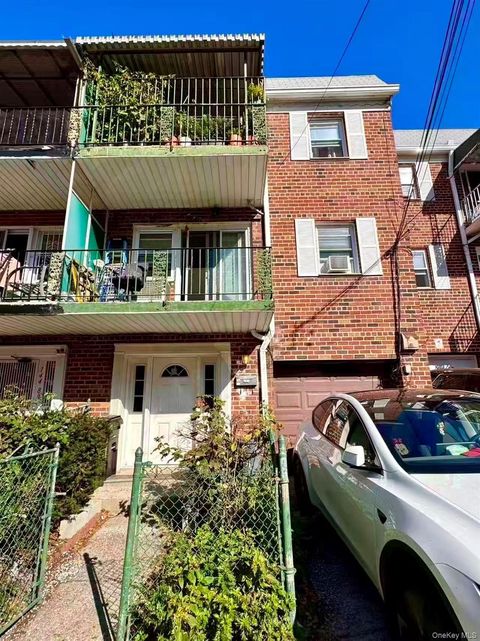 144-91 37th Avenue Avenue Flushing NY 11354