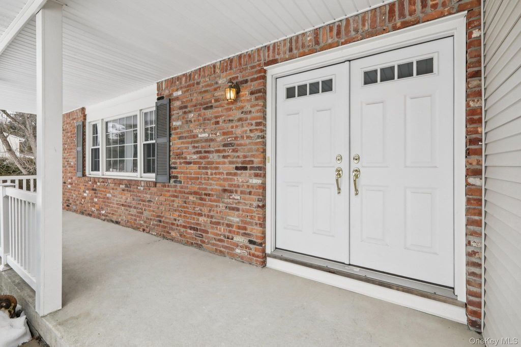 Photo of 5 Seymour Drive, New City, NY 10956 (MLS # 956365)