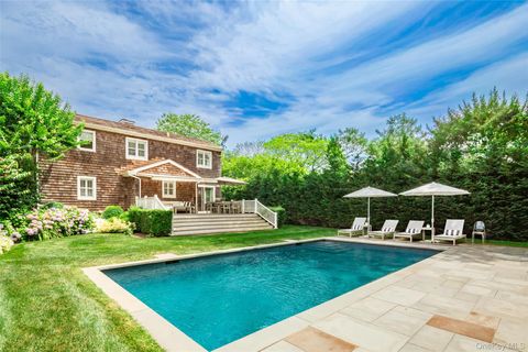 33 Hildreth Street Southampton NY 11968