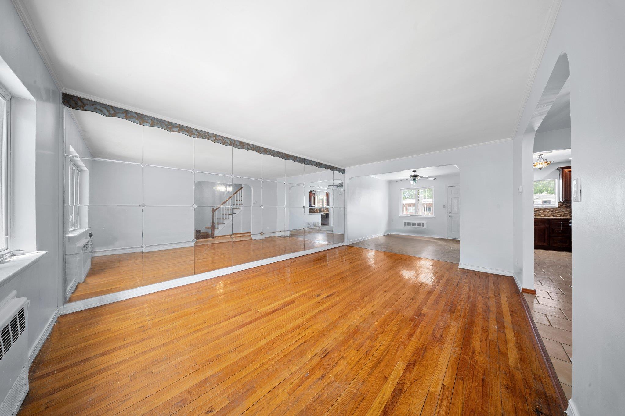 1549 E 57th Street, Brooklyn, New York image 2