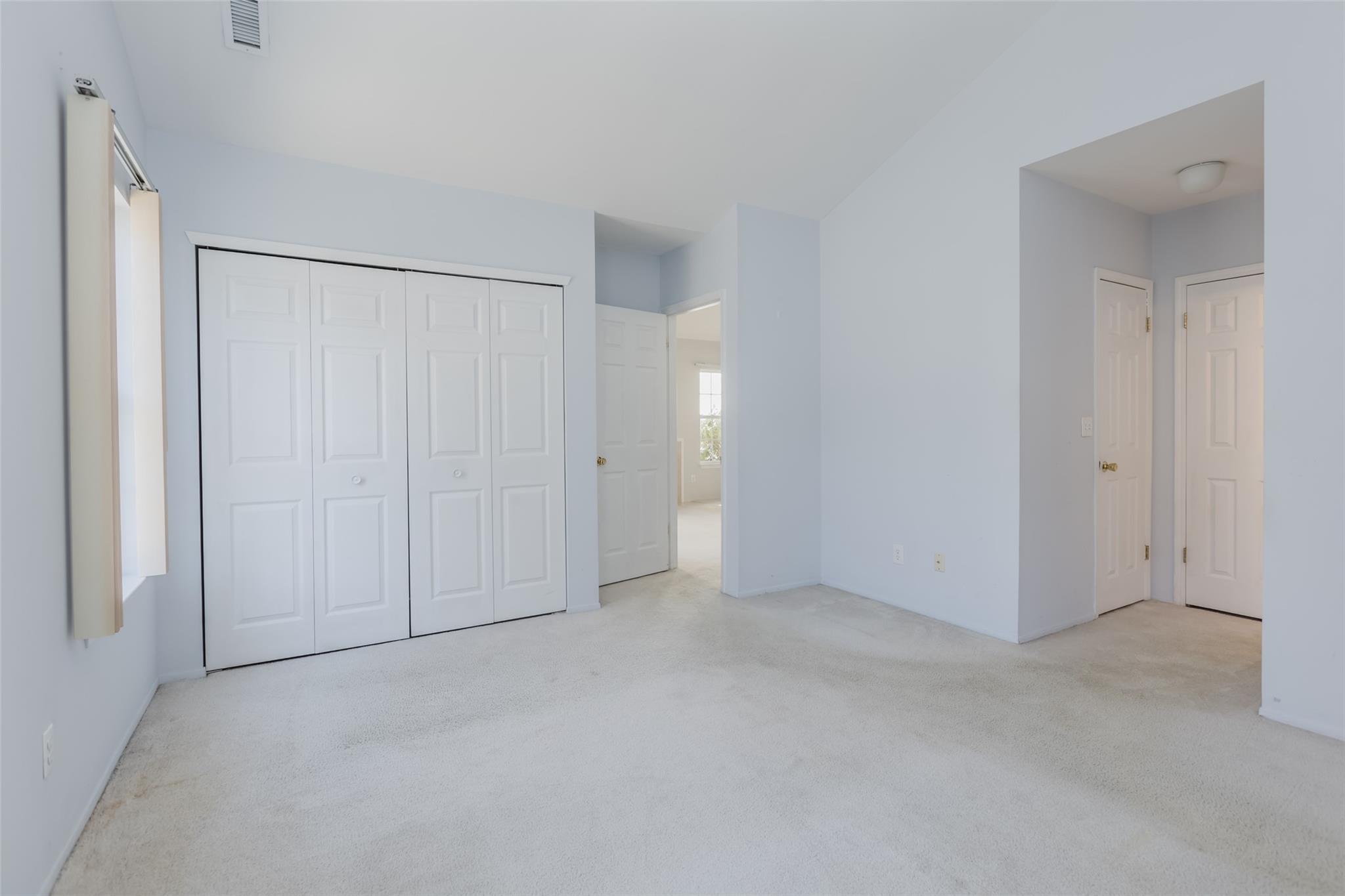 7 Ethan Circle, Middle Island, New York image 16