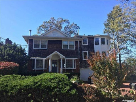 Multifamily For Rent - 59 Sintsink Drive #B<br/> Nassau County, Port Washington, NY 11050