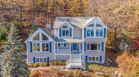 Homes For Sale - 235 S Boulevard Blvd<br/> Nyack, NY 10960