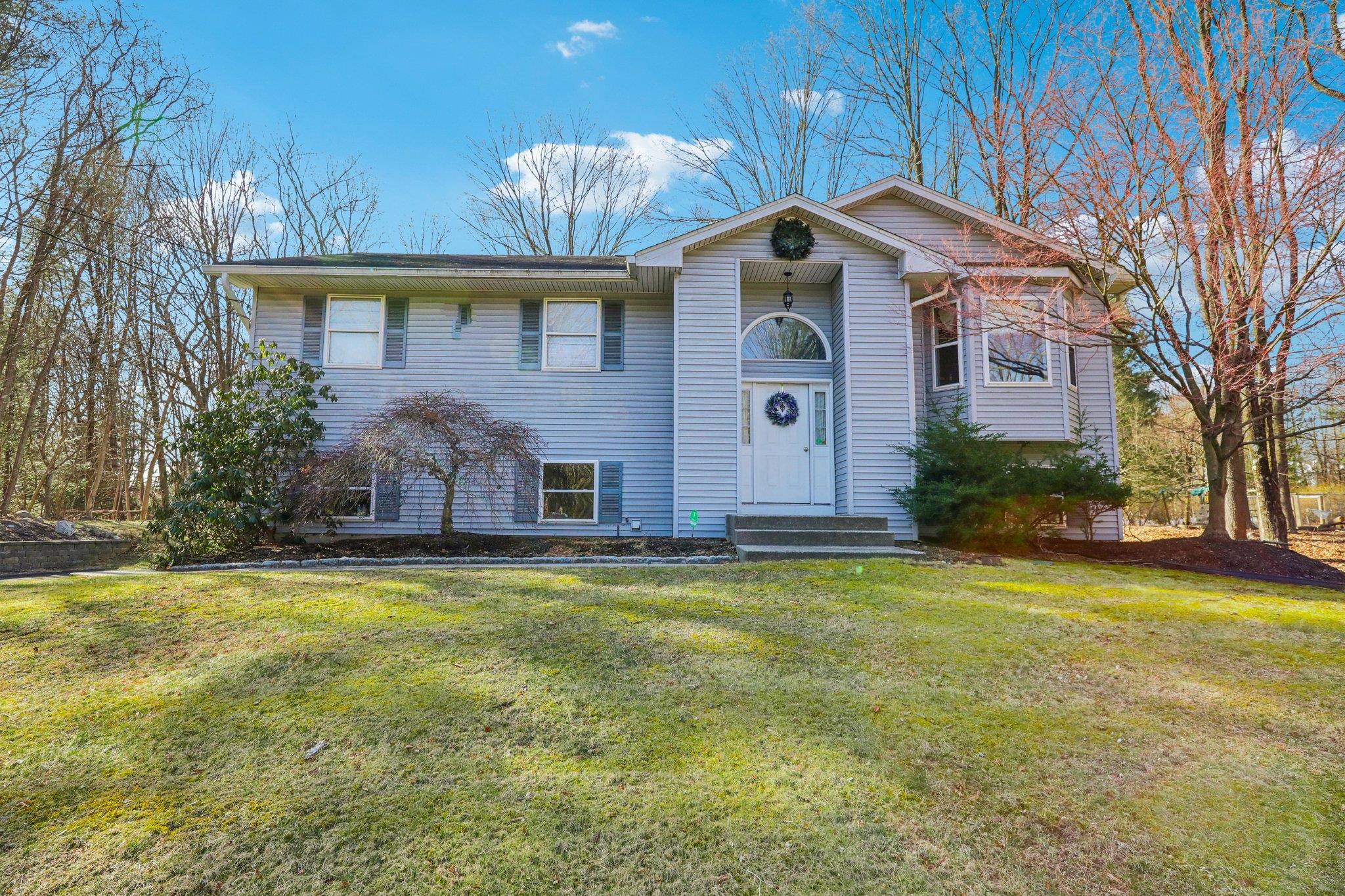 403 Haverstraw Road, Suffern, New York image 2