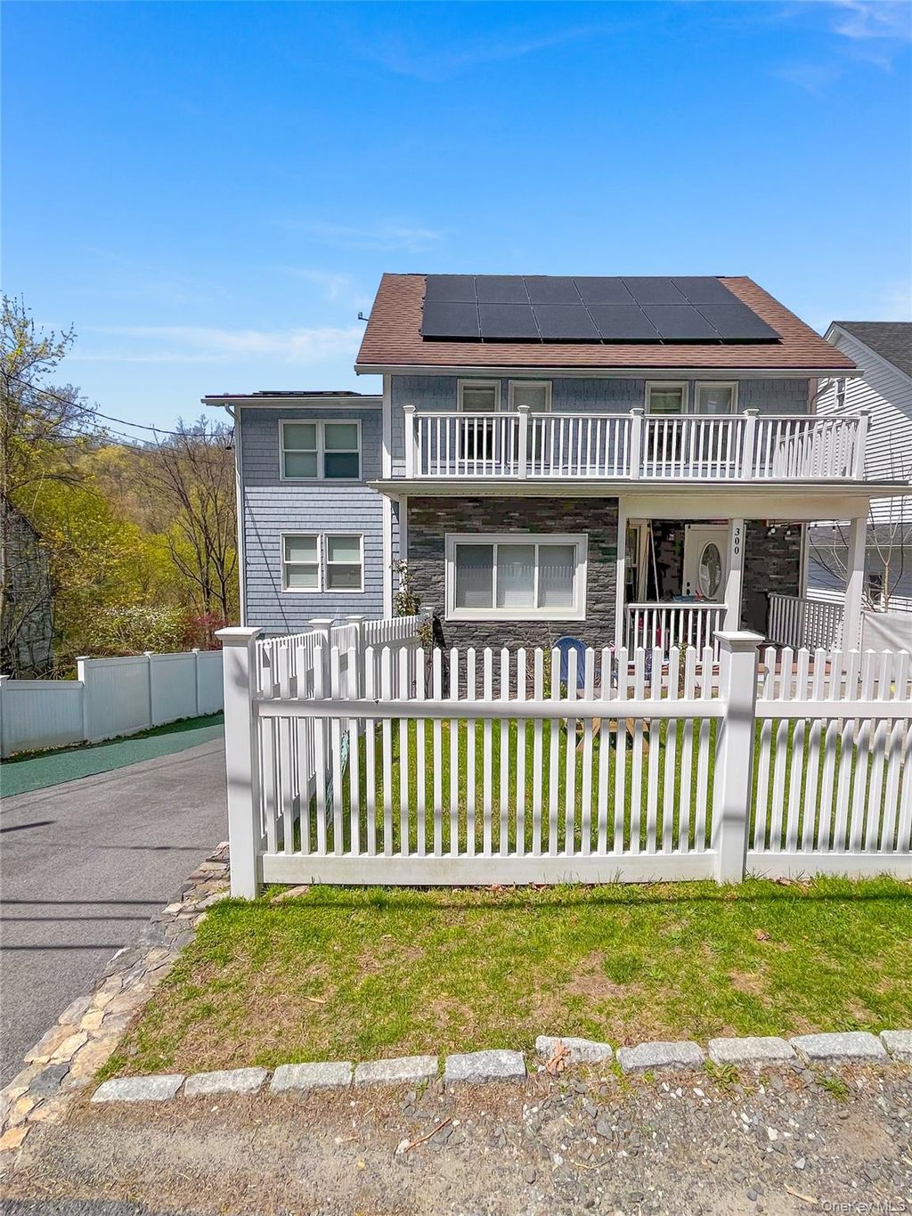 Photo of 300 Washington Avenue, Pleasantville, NY 10570 (MLS # 956443)