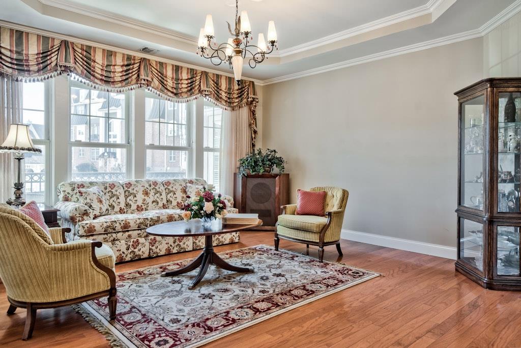 303 Roosevelt Way, Westbury, New York image 8