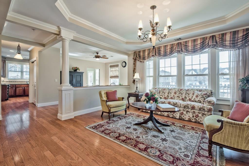 303 Roosevelt Way, Westbury, New York image 4