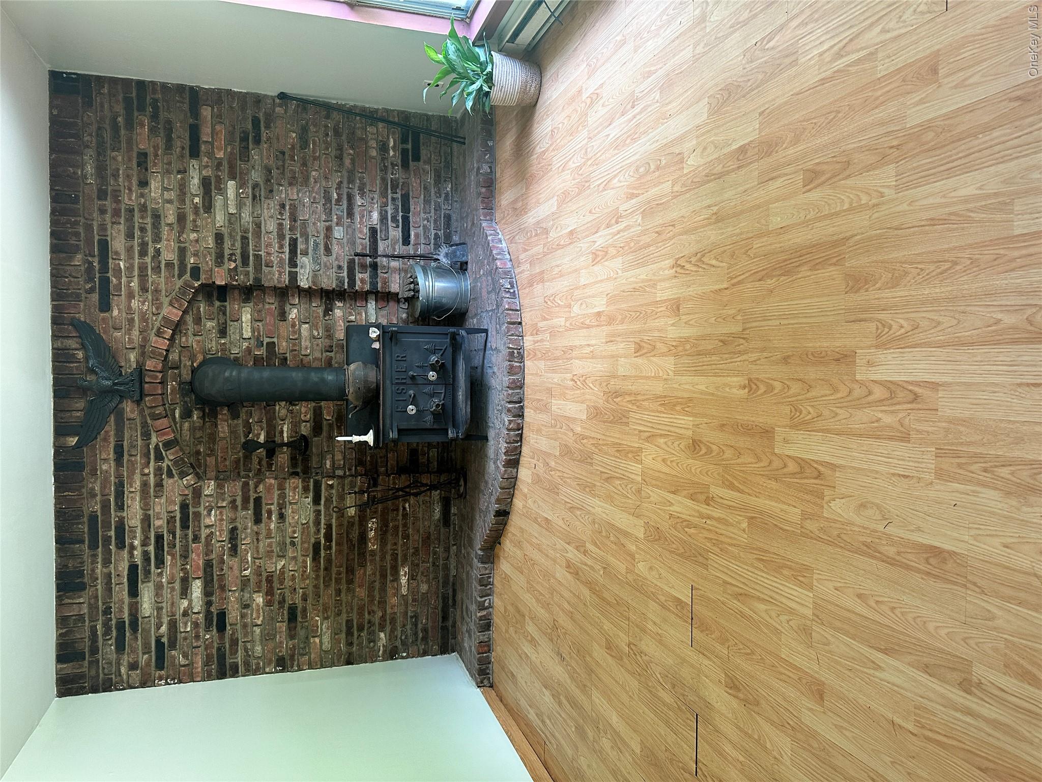 2 Forest Drive