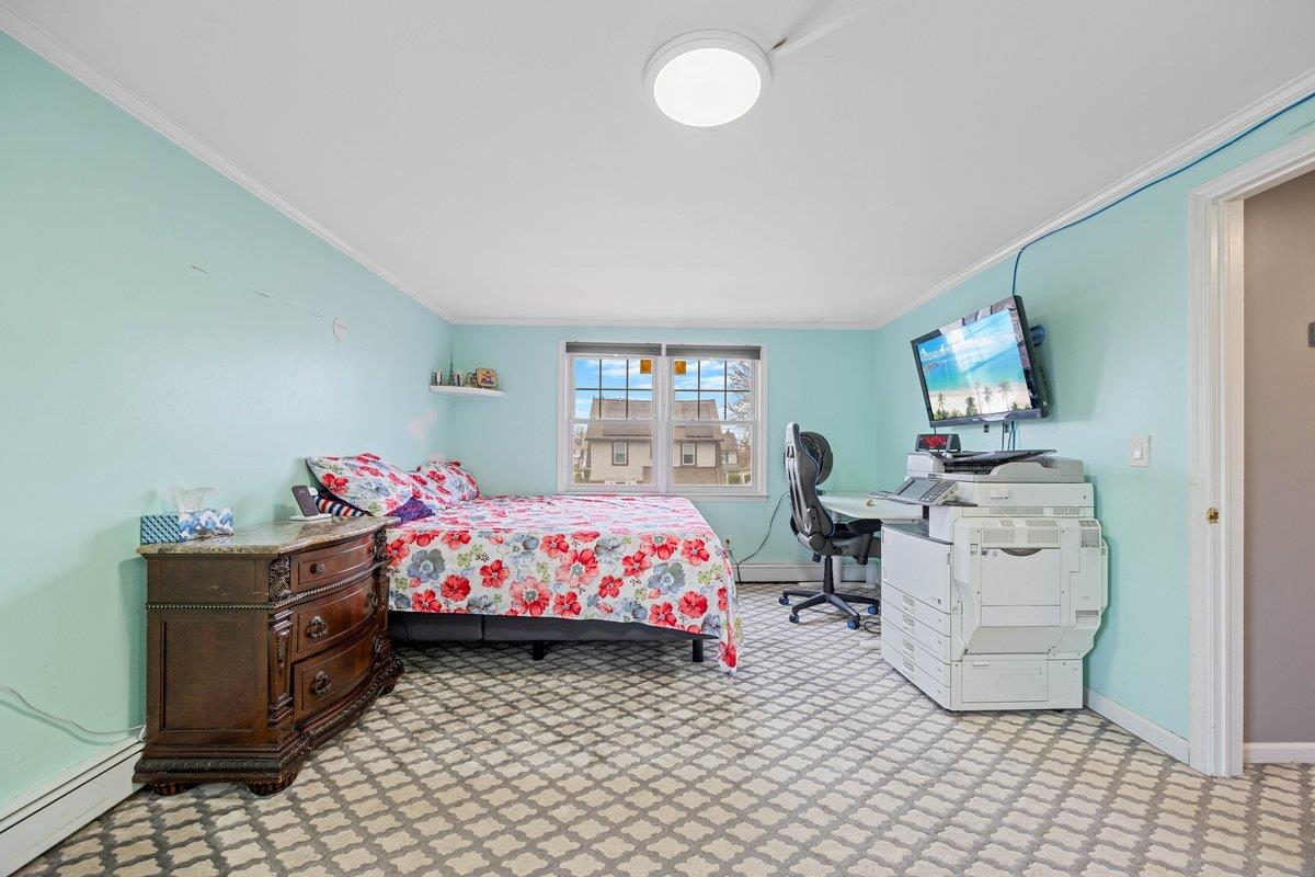 58 Camdike Street, Valley Stream, New York image 14