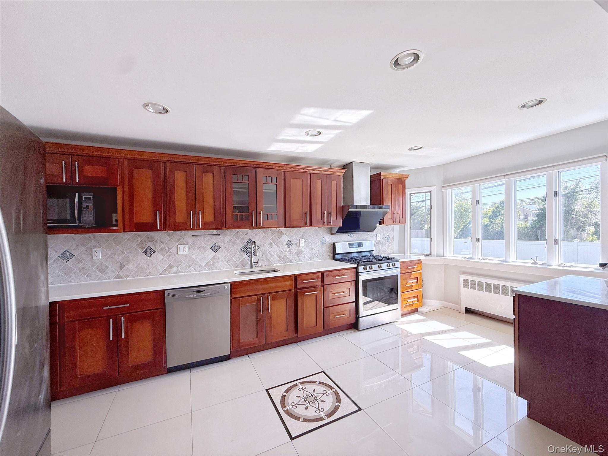 311 Southwood Circle