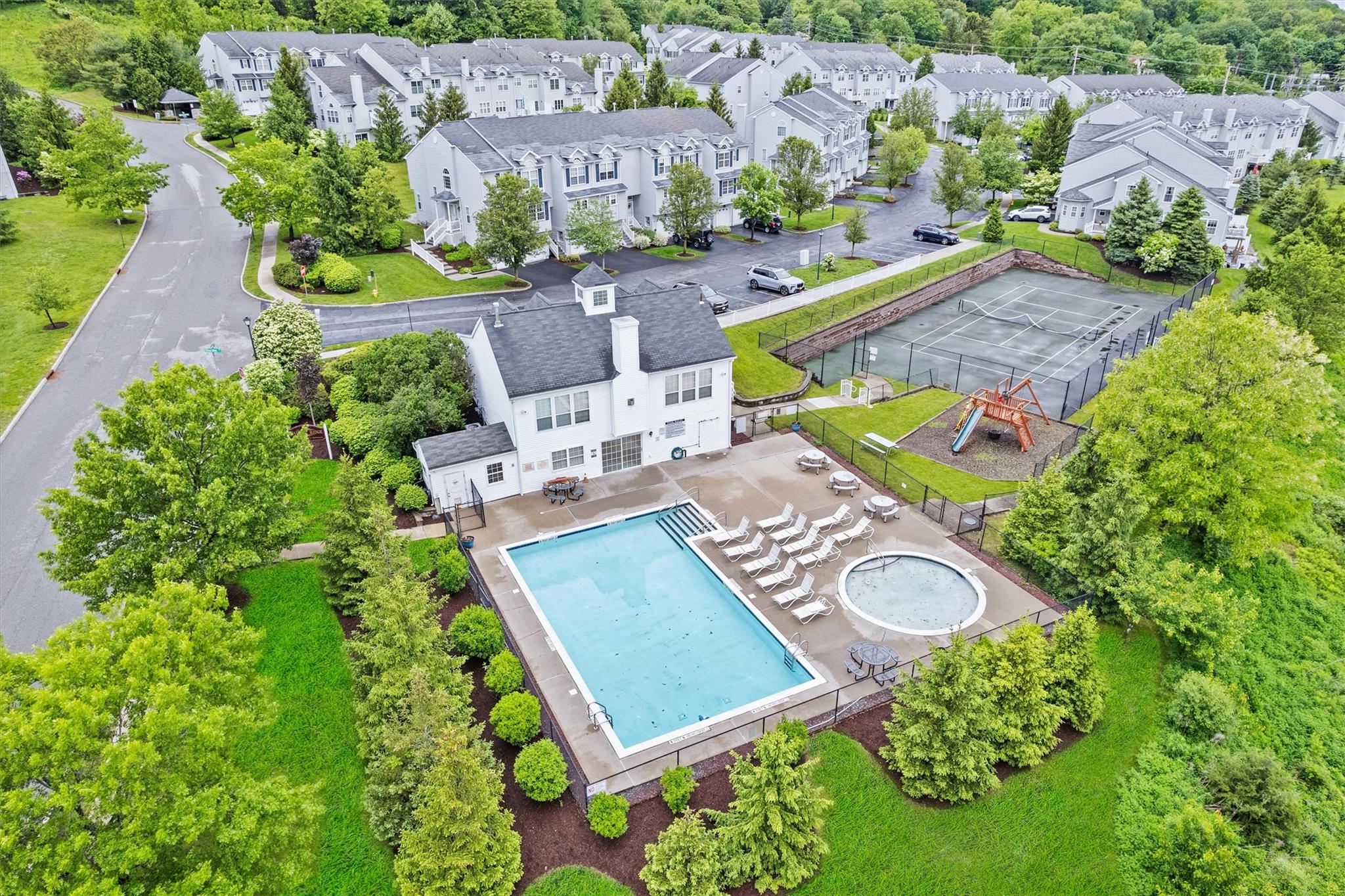 5005 John Hancock Court #100, New Windsor, New York image 45