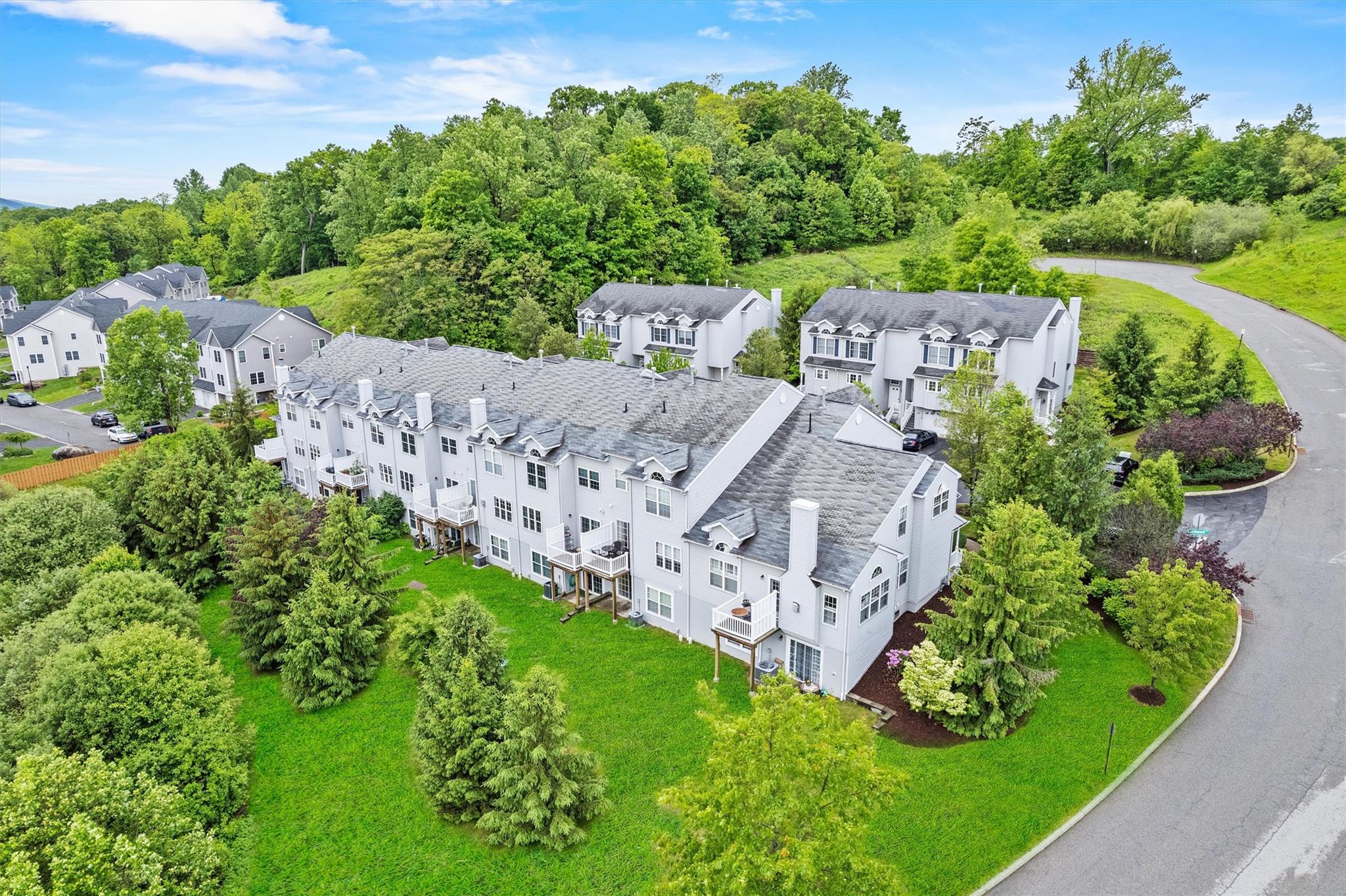 5005 John Hancock Court #100, New Windsor, New York image 46