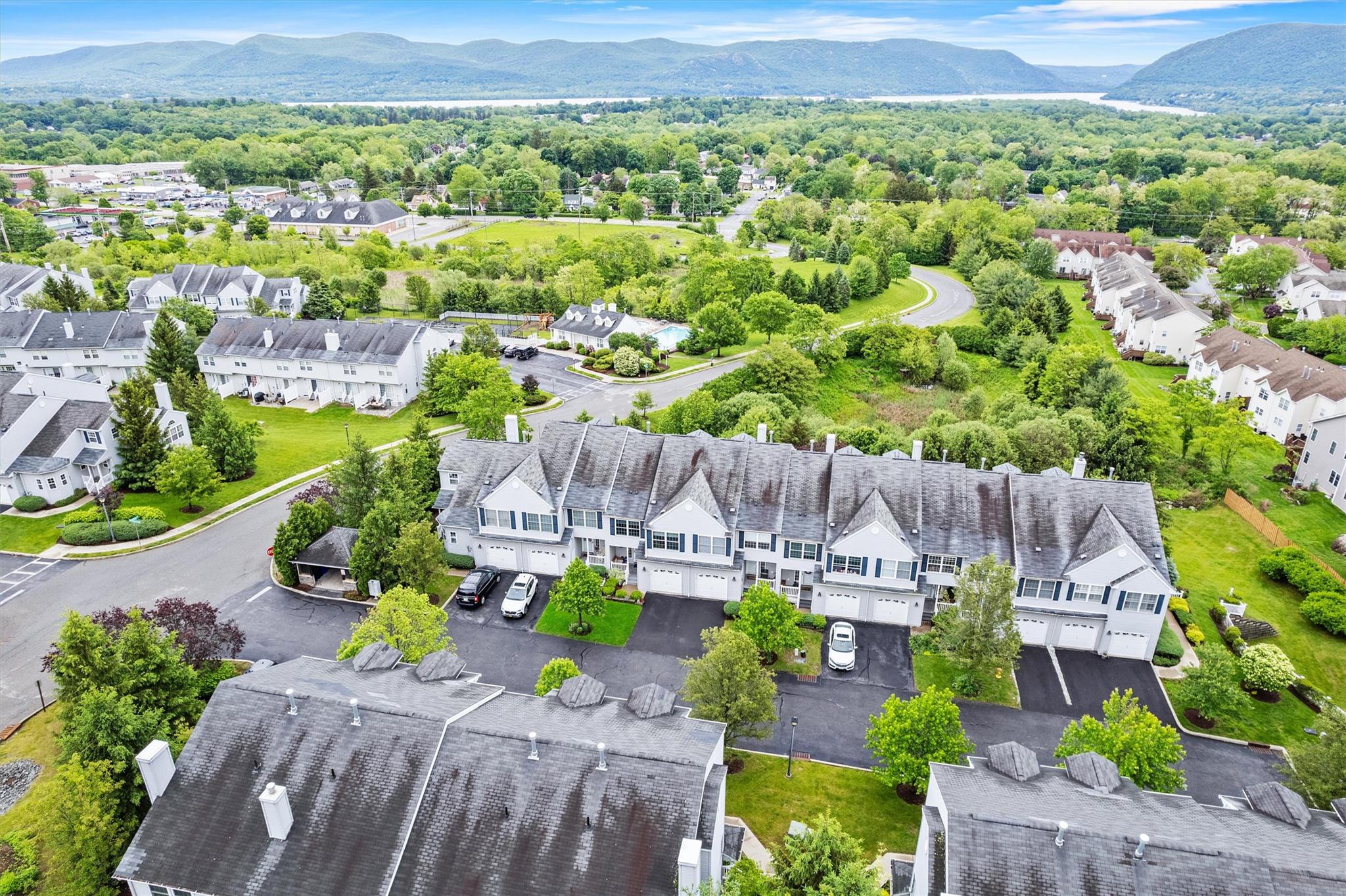 5005 John Hancock Court #100, New Windsor, New York image 47