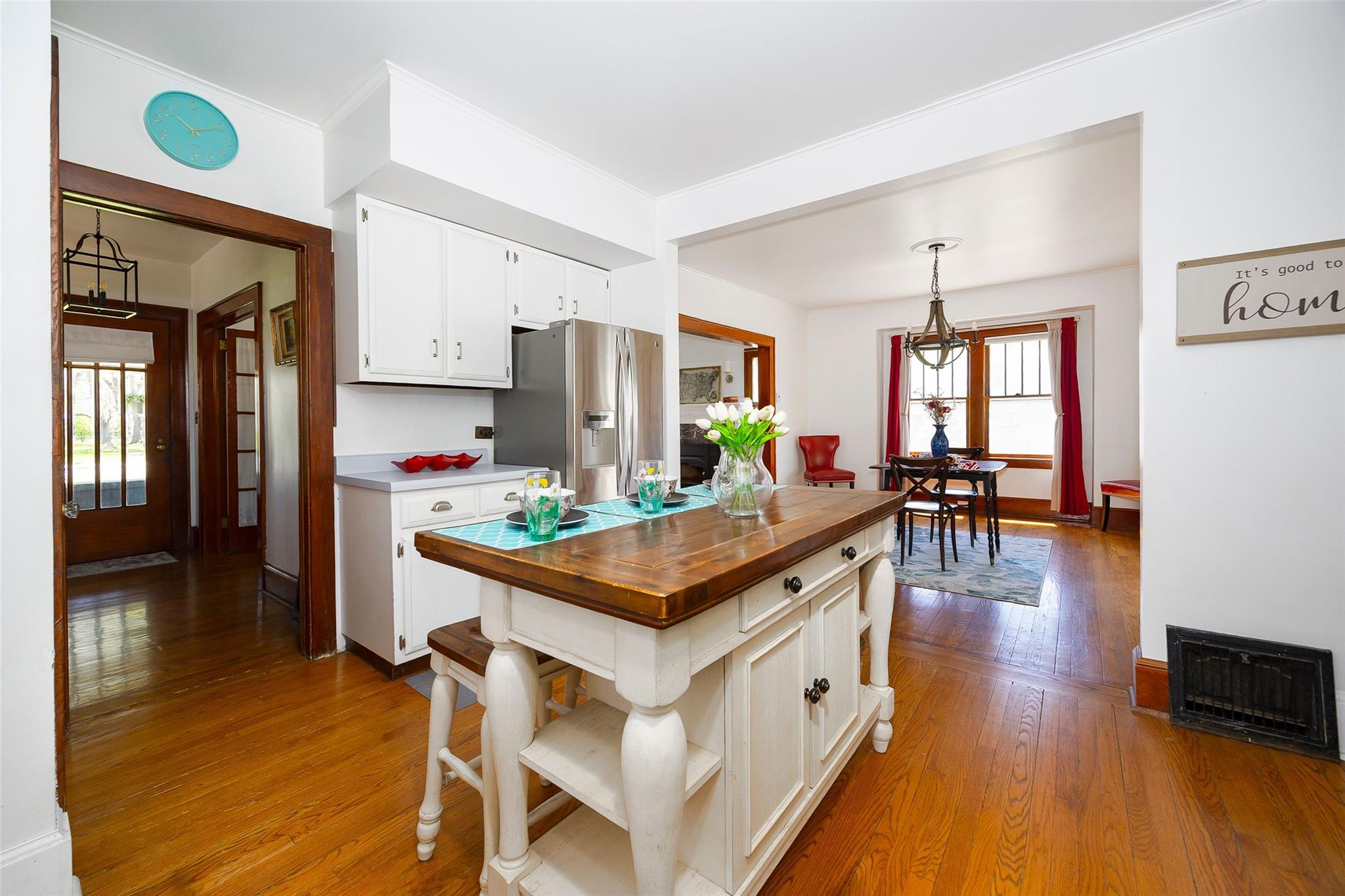 7365 S Broadway, Red Hook, New York image 12