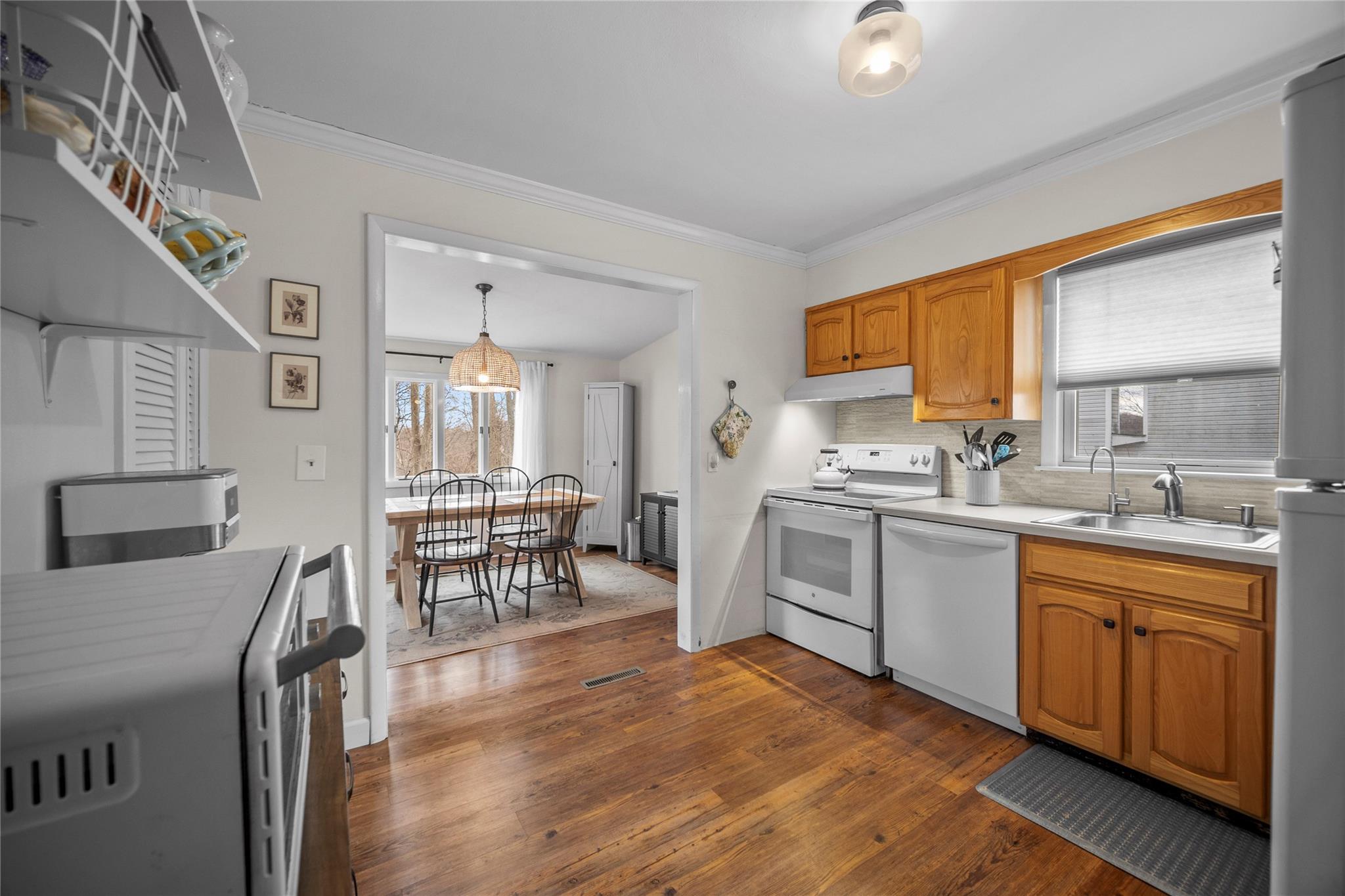 56 Plum Road, Mahopac, New York image 8