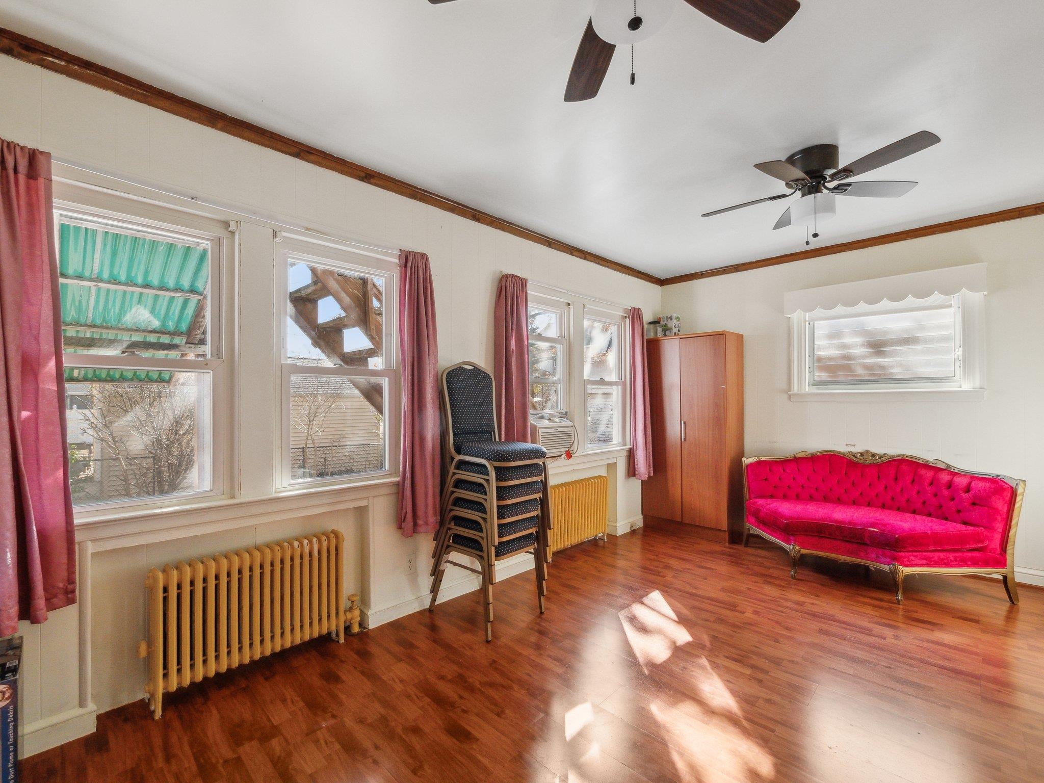 62 Herman Boulevard, Franklin Square, New York image 15