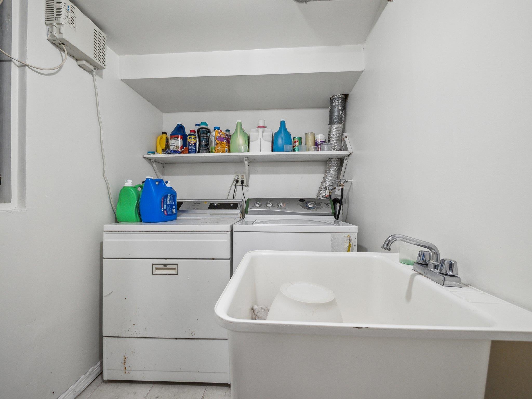 62 Herman Boulevard, Franklin Square, New York image 40