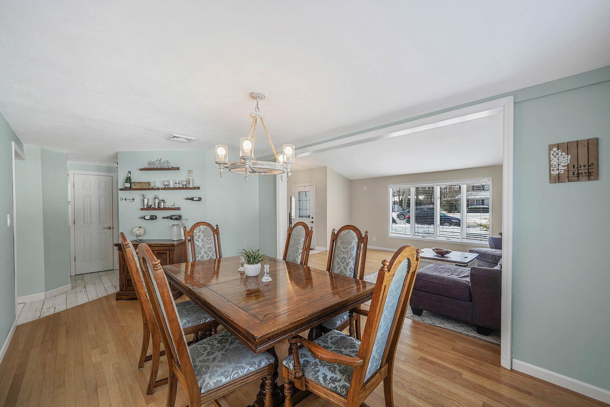 1 Cub Road, South Setauket, New York image 7