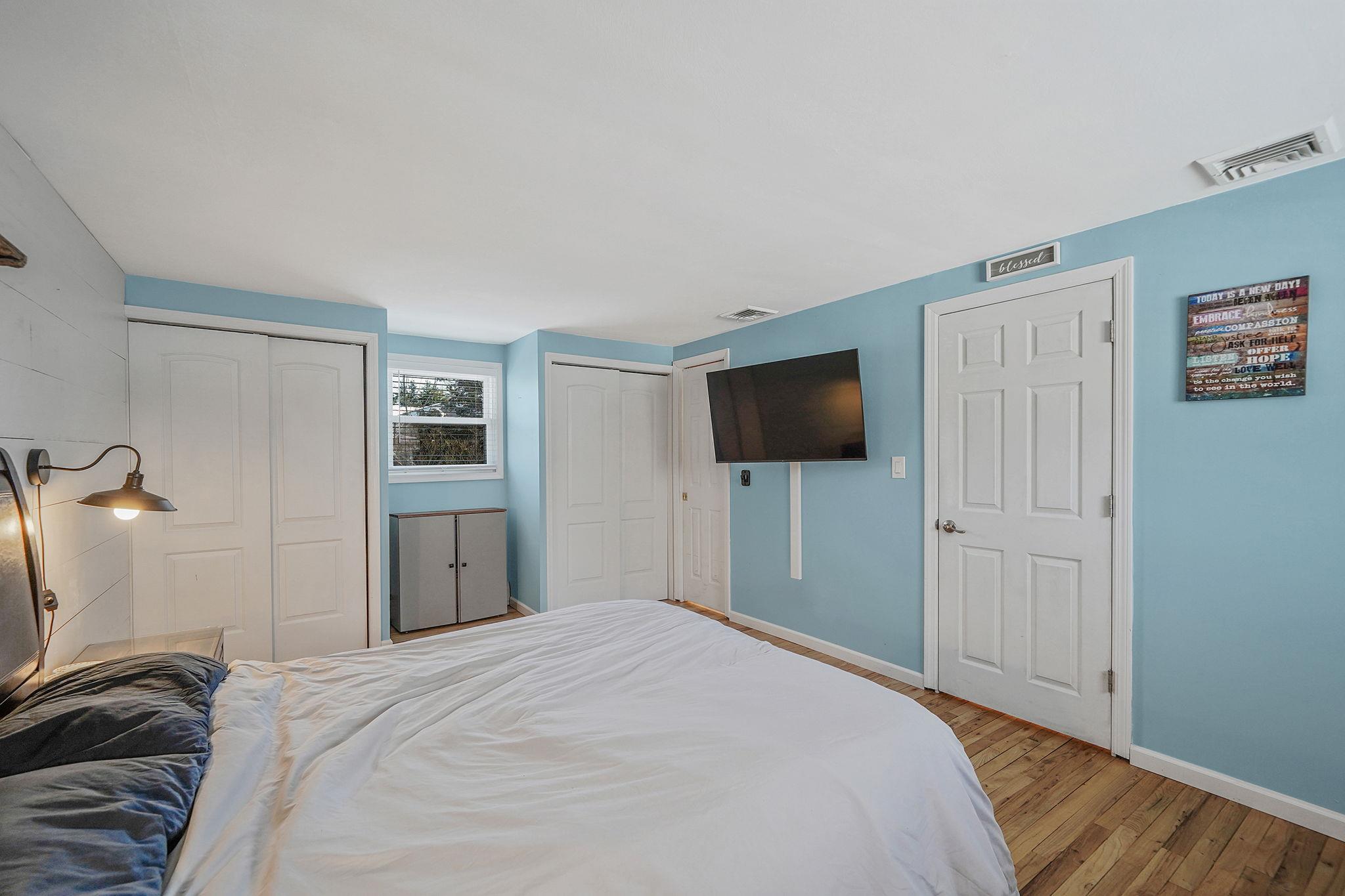 1 Cub Road, South Setauket, New York image 25
