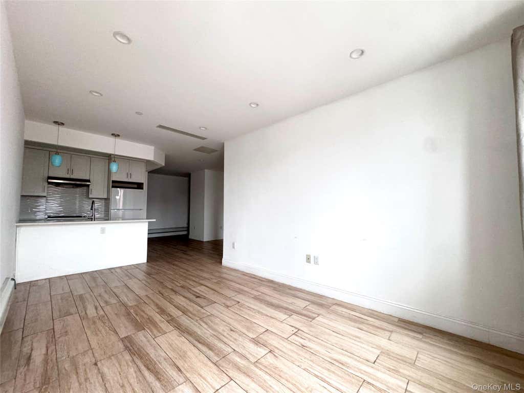 Photo of 136-20 Booth Memorial Avenue #3A, Flushing, NY 11355 (MLS # 1041423)