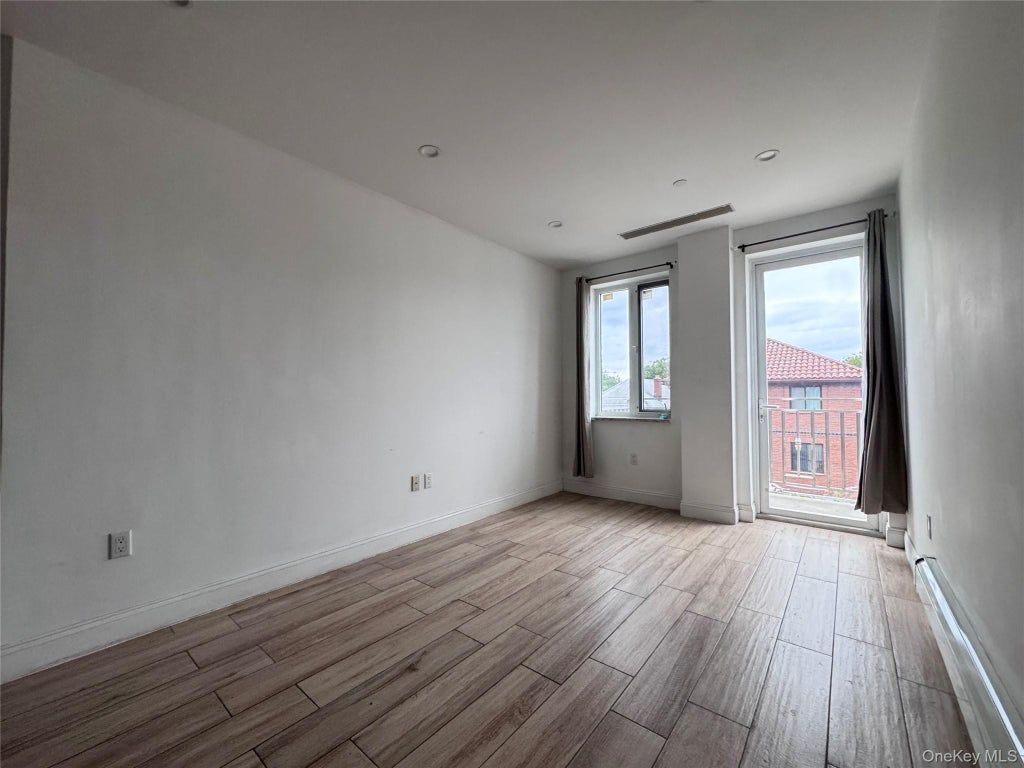 Photo of 136-20 Booth Memorial Avenue #3A, Flushing, NY 11355 (MLS # 1041423)