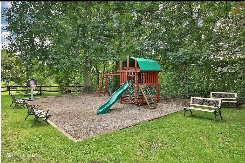 52 Rockledge Rd Rd #2A, Hartsdale, New York image 5