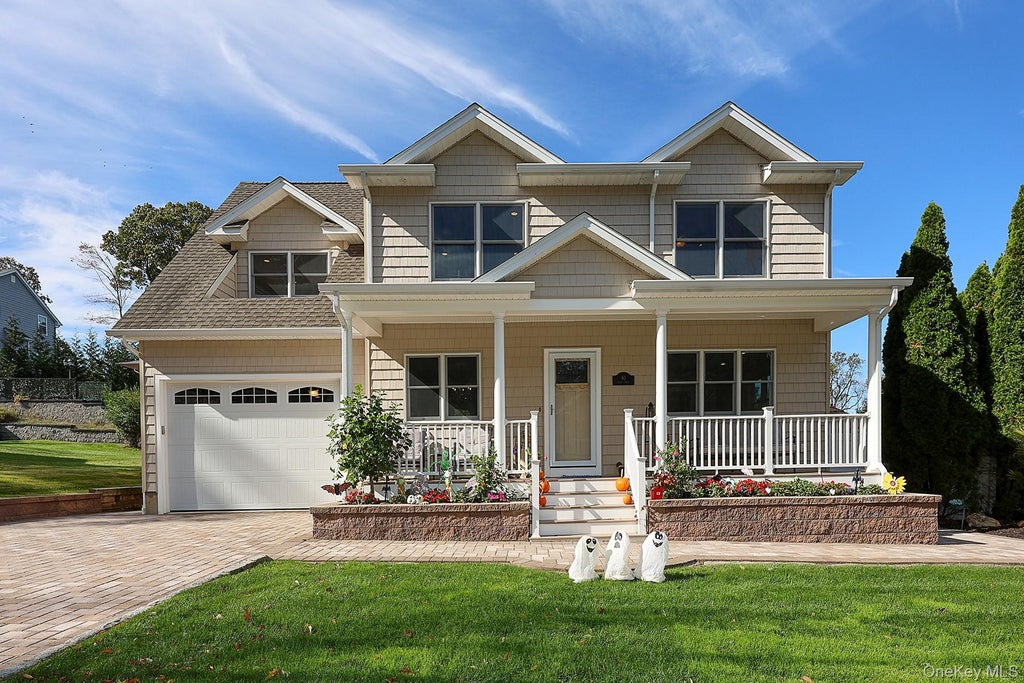 Photo of 80 Alder Drive, Kings Park, NY 11754 (MLS # 1064675)